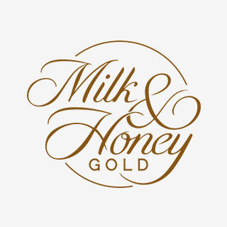 https://media-cdn.oriflame.com/contentImage?externalMediaId=22737f6a-a380-4845-9a4d-bdf40ecb943f&name=milk++honey+gold&inputFormat=jpg