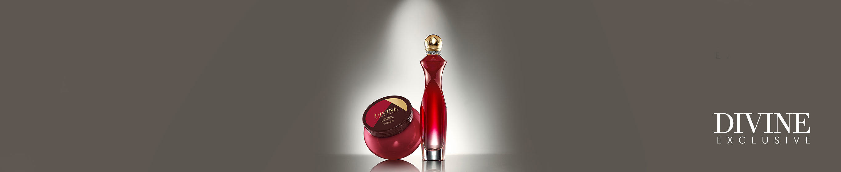 https://media-cdn.oriflame.com/contentImage?externalMediaId=94900453-0816-47a5-886c-10b84c9144e7&name=Top-Brand_Divine-Exclusive&inputFormat=jpg