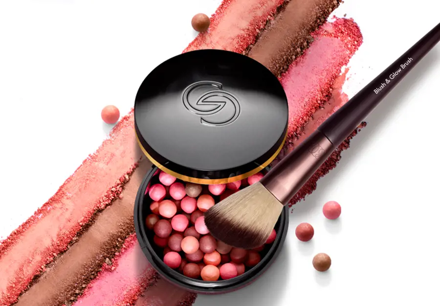 Нарисувайте Вашия автопортрет с бюти изкушения