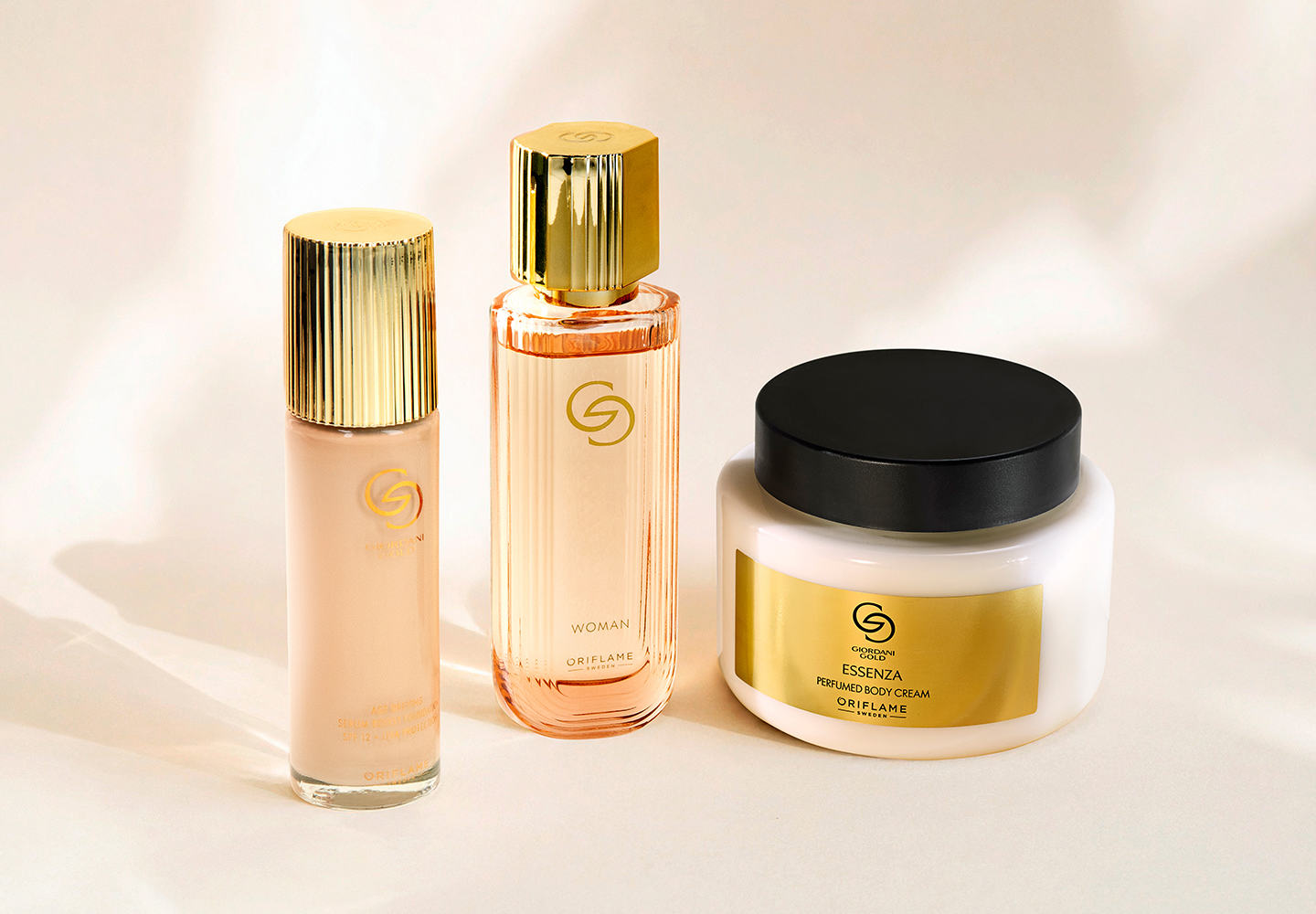 Eleganță fără efort, de la machiaj la parfum