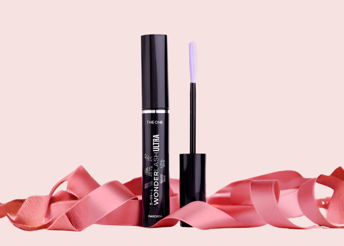 Free Wonder Lash Ultra Mascara + free delivery when you spend £45 