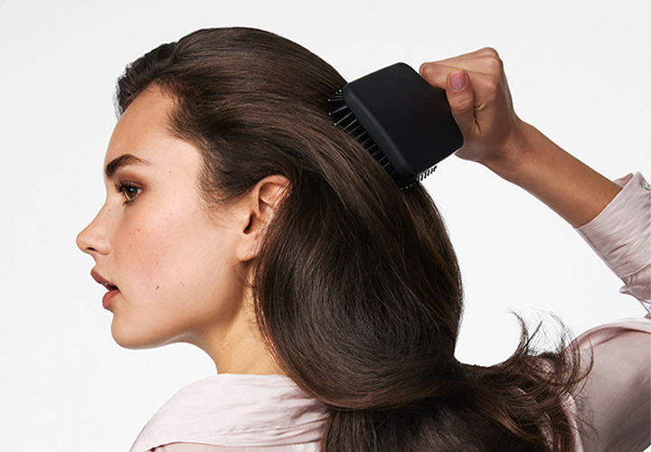 The ultimate routine for sleek, glossy, mirror-like shine