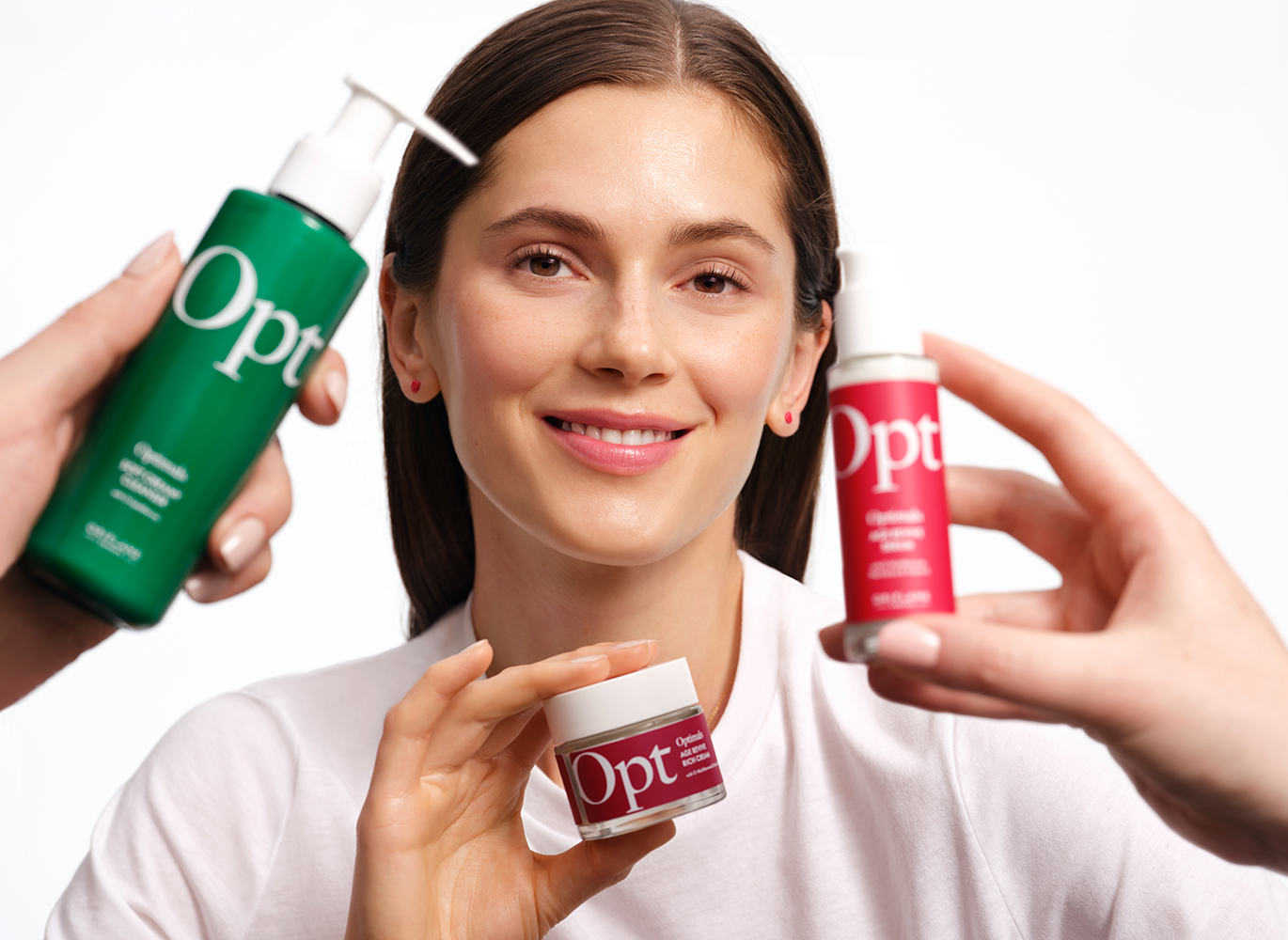 Hydration, firmness & glow in one revitalising routine