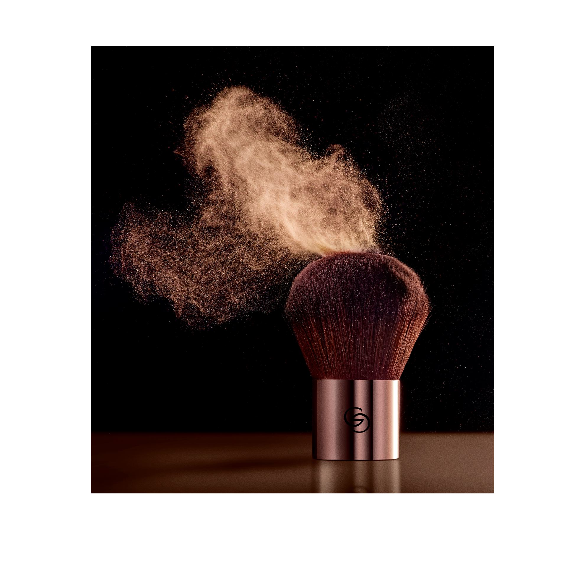 https://media-cdn.oriflame.com/productImage?externalMediaId=product-management-media%2fProducts%2f38956%2f38956_2.png&MediaId=12898858&Version=1