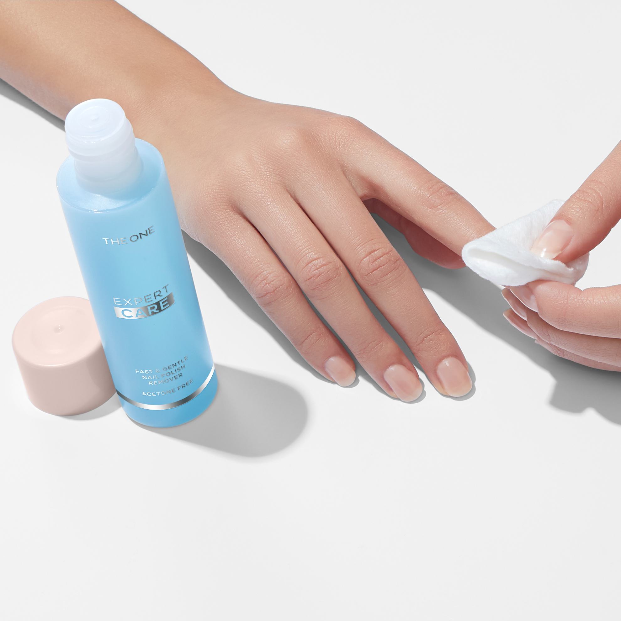 https://media-cdn.oriflame.com/productImage?externalMediaId=product-management-media%2fProducts%2f38722%2f38722_2.png&MediaId=14317013&Version=2