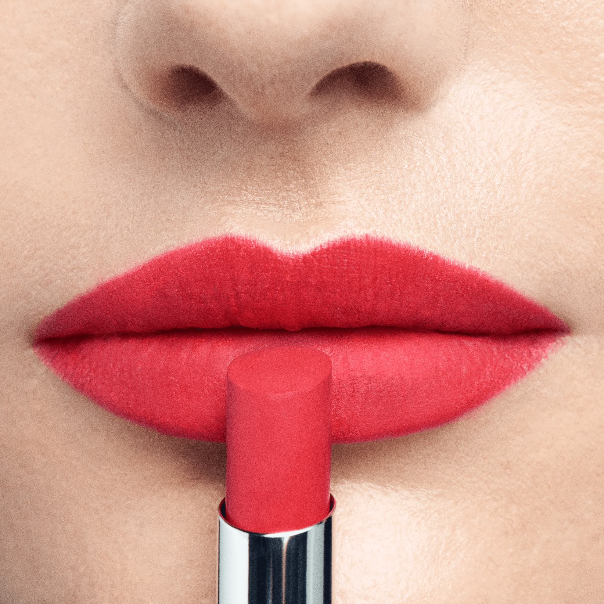 https://media-cdn.oriflame.com/productImage?externalMediaId=product-management-media%2fProducts%2f41641%2f41641_3.png&MediaId=14742325&Version=2