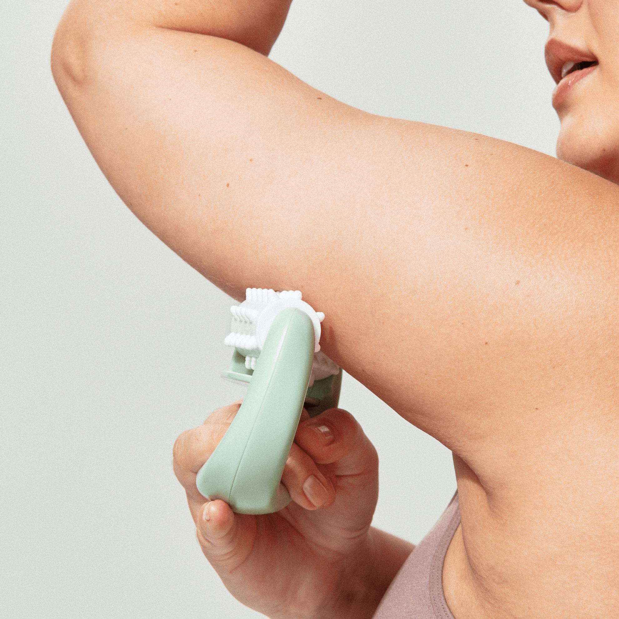 https://media-cdn.oriflame.com/productImage?externalMediaId=product-management-media%2fProducts%2f46015%2f46015_3.png&MediaId=16872177&Version=3