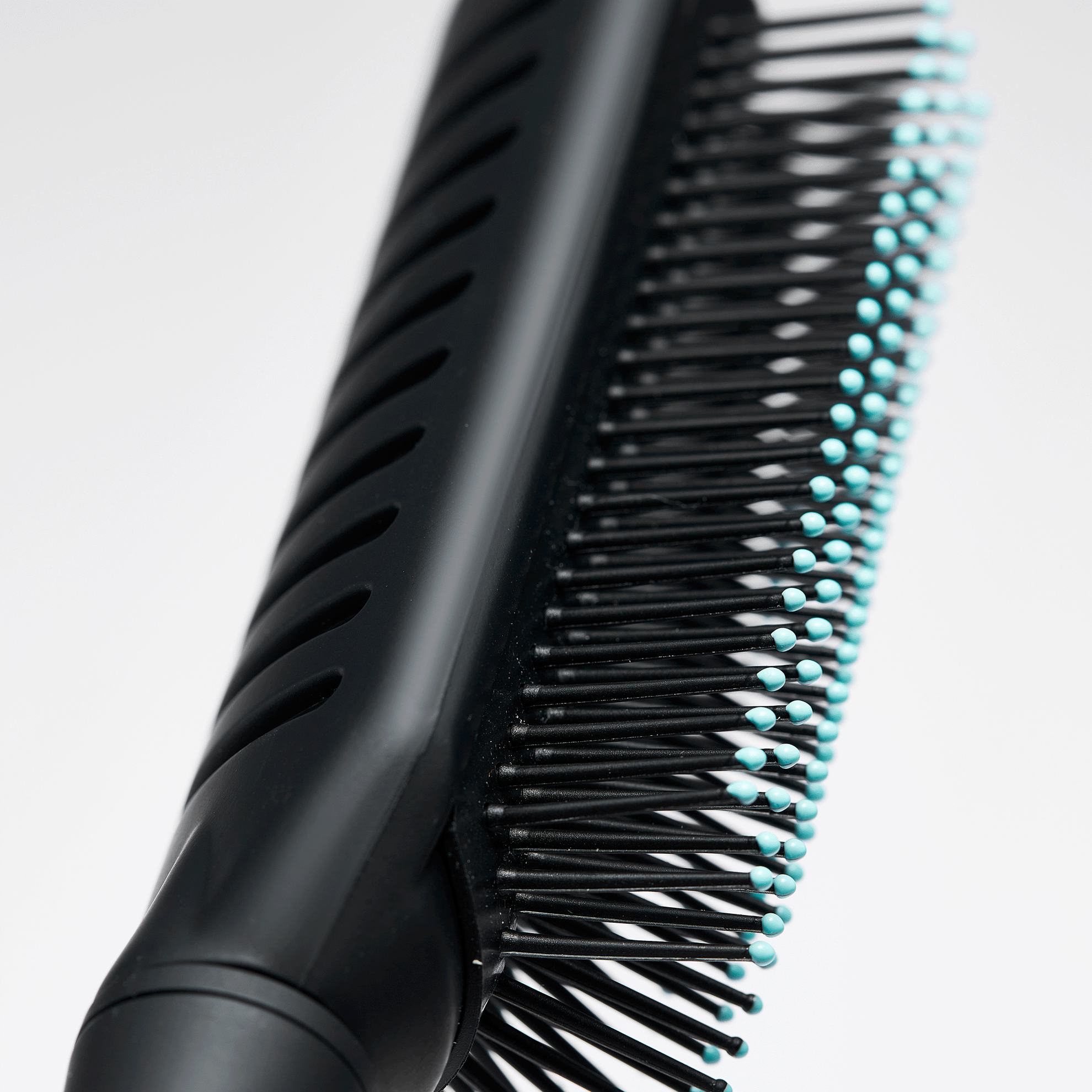 https://media-cdn.oriflame.com/productImage?externalMediaId=product-management-media%2fProducts%2f46361%2f46361_4.png&MediaId=16999703&Version=4