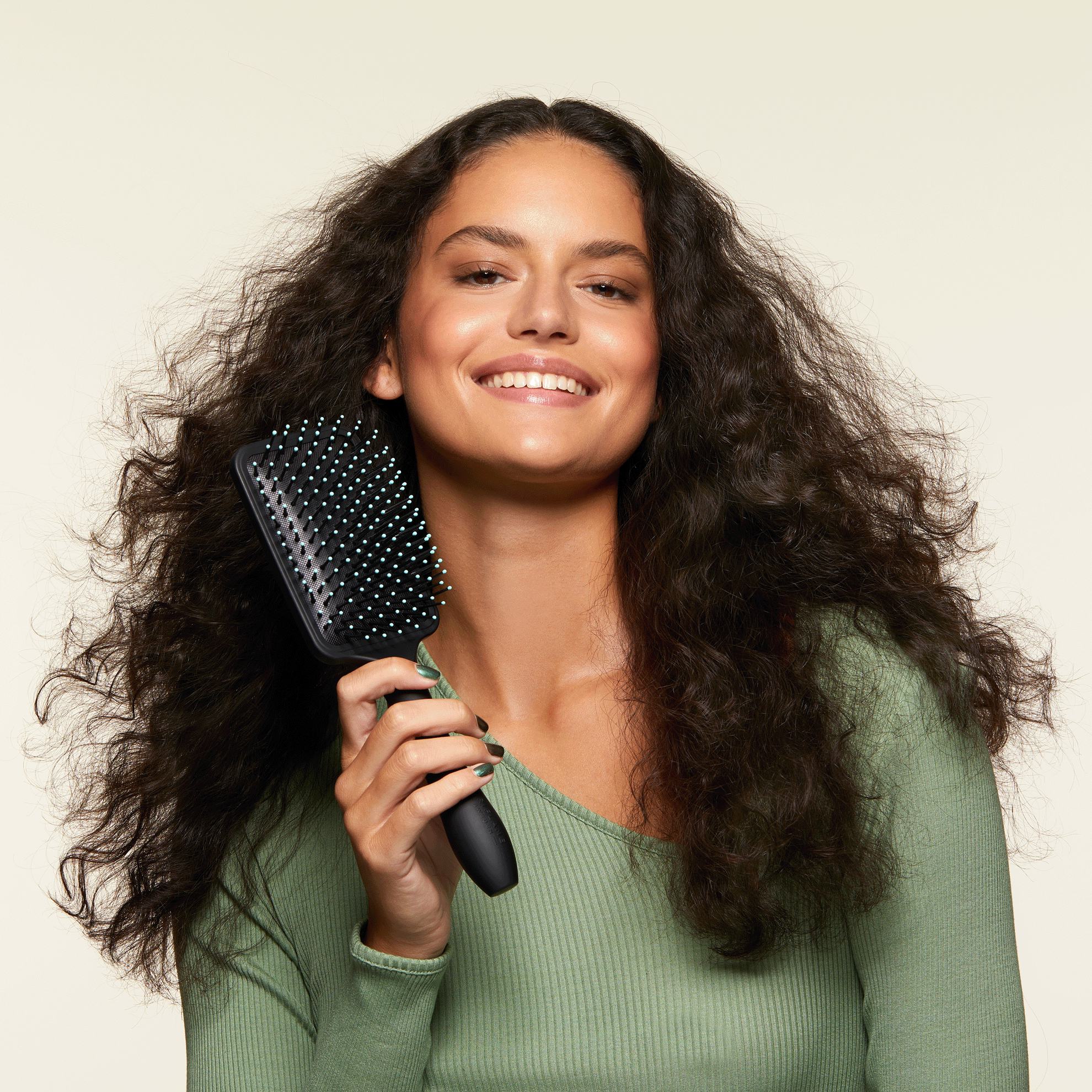 https://media-cdn.oriflame.com/productImage?externalMediaId=product-management-media%2fProducts%2f46362%2f46362_4.png&MediaId=16999709&Version=2