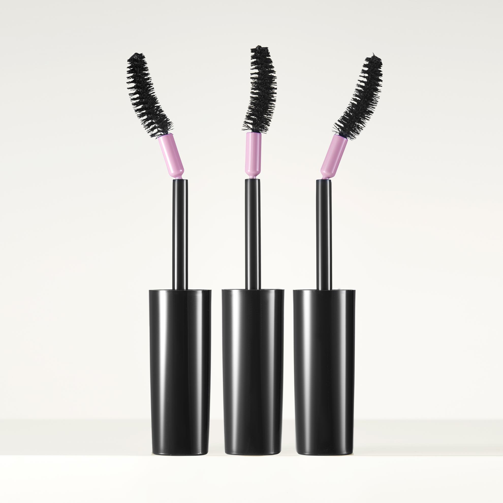 https://media-cdn.oriflame.com/productImage?externalMediaId=product-management-media%2fProducts%2f46549%2f46549_3.png&MediaId=18810790&Version=4
