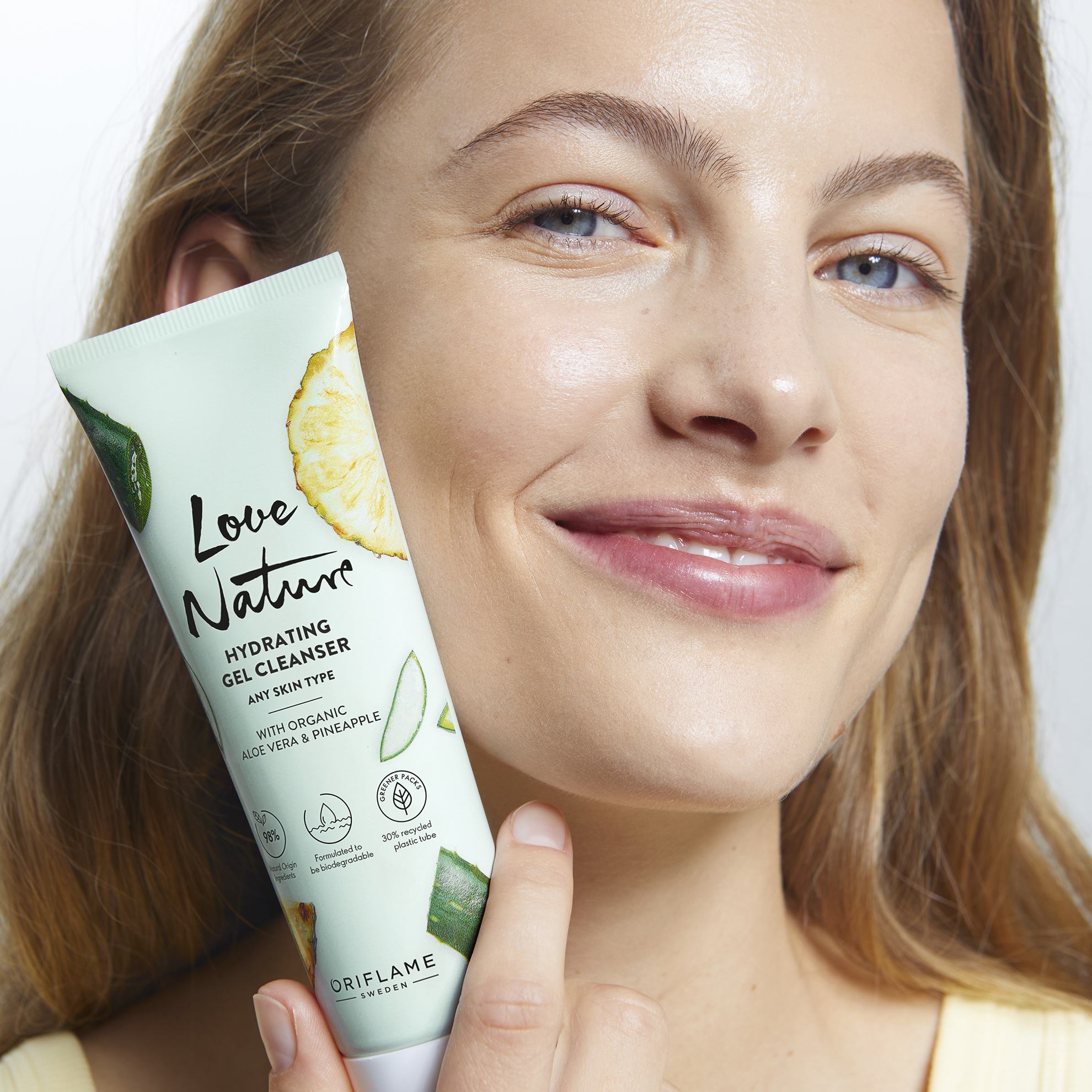 https://media-cdn.oriflame.com/productImage?externalMediaId=product-management-media%2fProducts%2f46070%2f46070_2.png&MediaId=18865989&Version=1