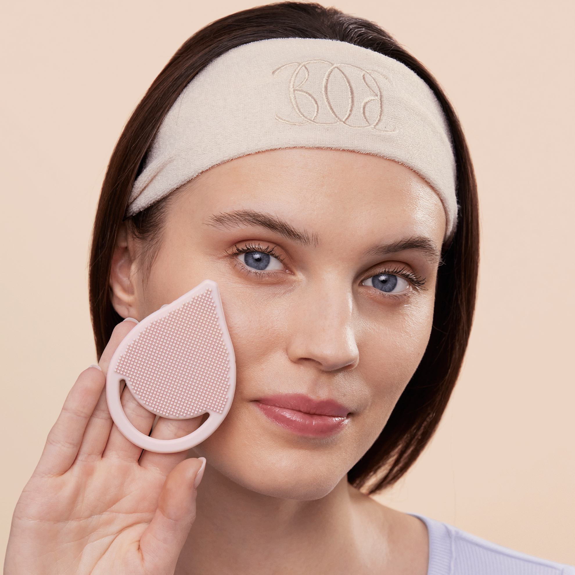 https://media-cdn.oriflame.com/productImage?externalMediaId=product-management-media%2fProducts%2f47517%2f47517_4.png&MediaId=18917210&Version=3