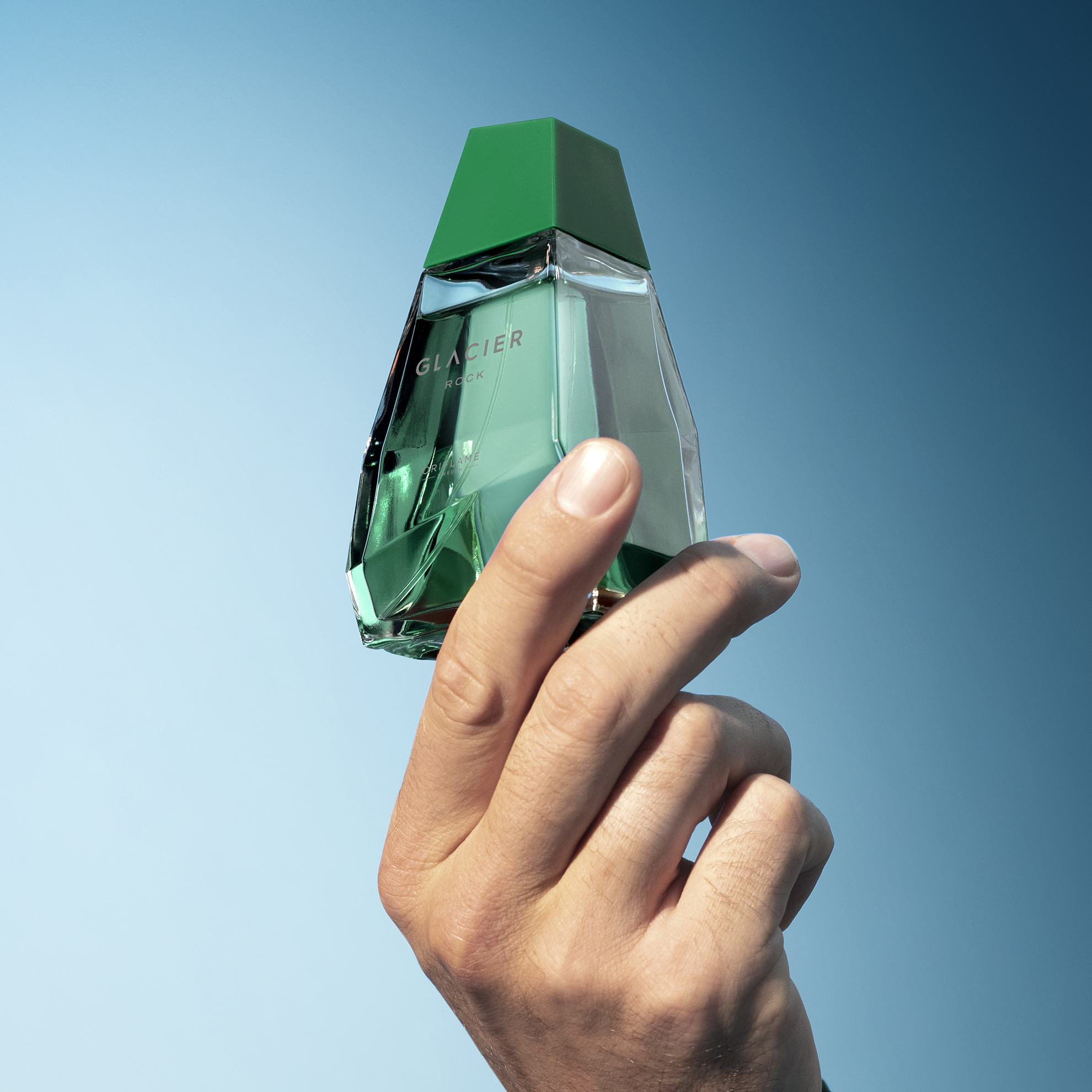 https://media-cdn.oriflame.com/productImage?externalMediaId=product-management-media%2fProducts%2f42816%2f42816_6.png&MediaId=19124197&Version=2