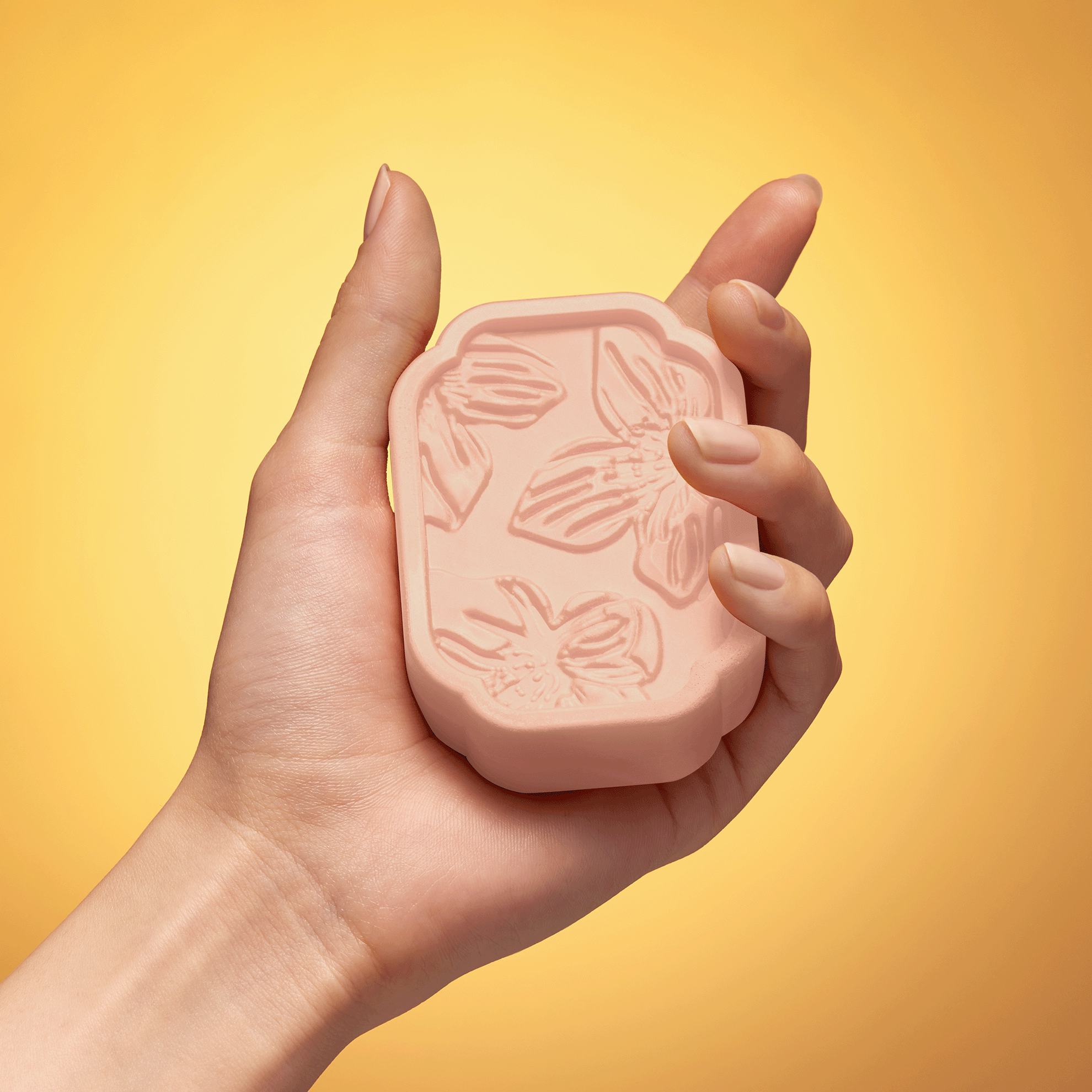 https://media-cdn.oriflame.com/productImage?externalMediaId=product-management-media%2fProducts%2f47072%2f47072_3.png&MediaId=19264805&Version=1