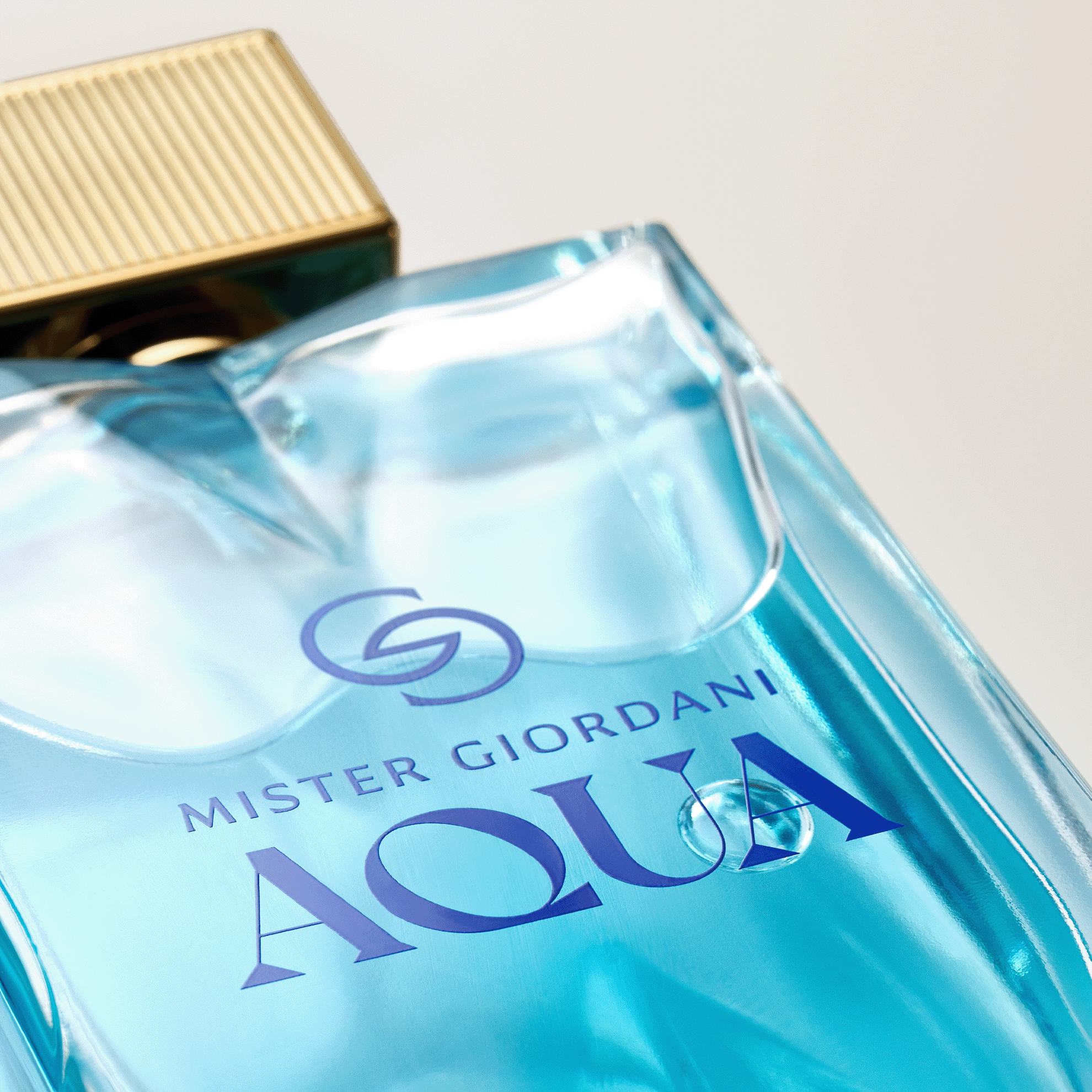 https://media-cdn.oriflame.com/productImage?externalMediaId=product-management-media%2fProducts%2f47502%2f47502_5.png&MediaId=19717474&Version=1