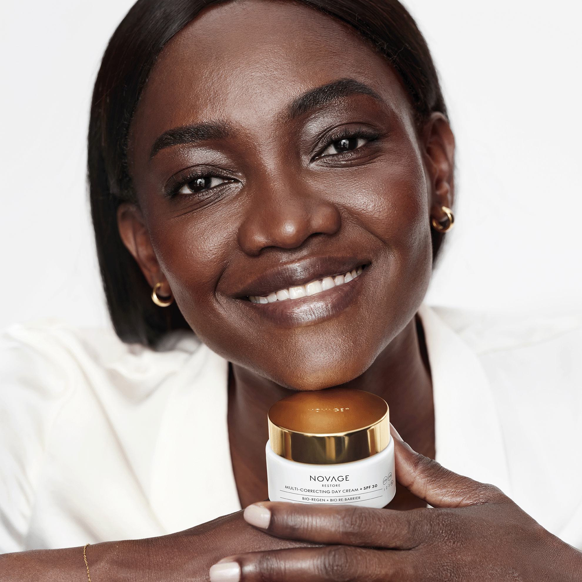 https://media-cdn.oriflame.com/productImage?externalMediaId=product-management-media%2fProducts%2f44098%2f44098_7.png&MediaId=19720539&Version=1