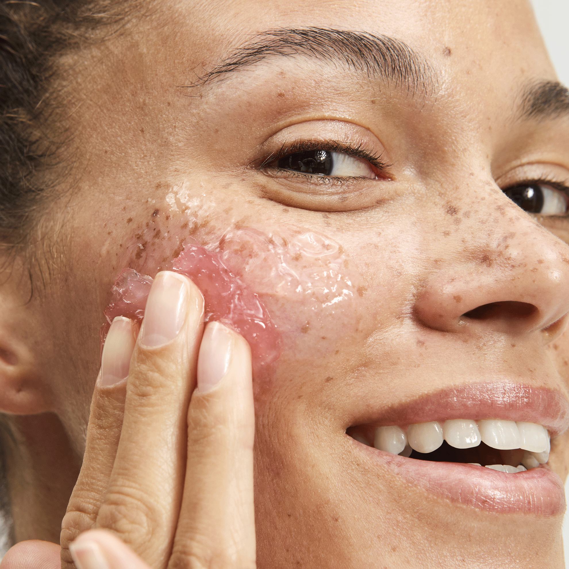 https://media-cdn.oriflame.com/productImage?externalMediaId=product-management-media%2fProducts%2f46990%2f46990_2.png&MediaId=19726265&Version=1