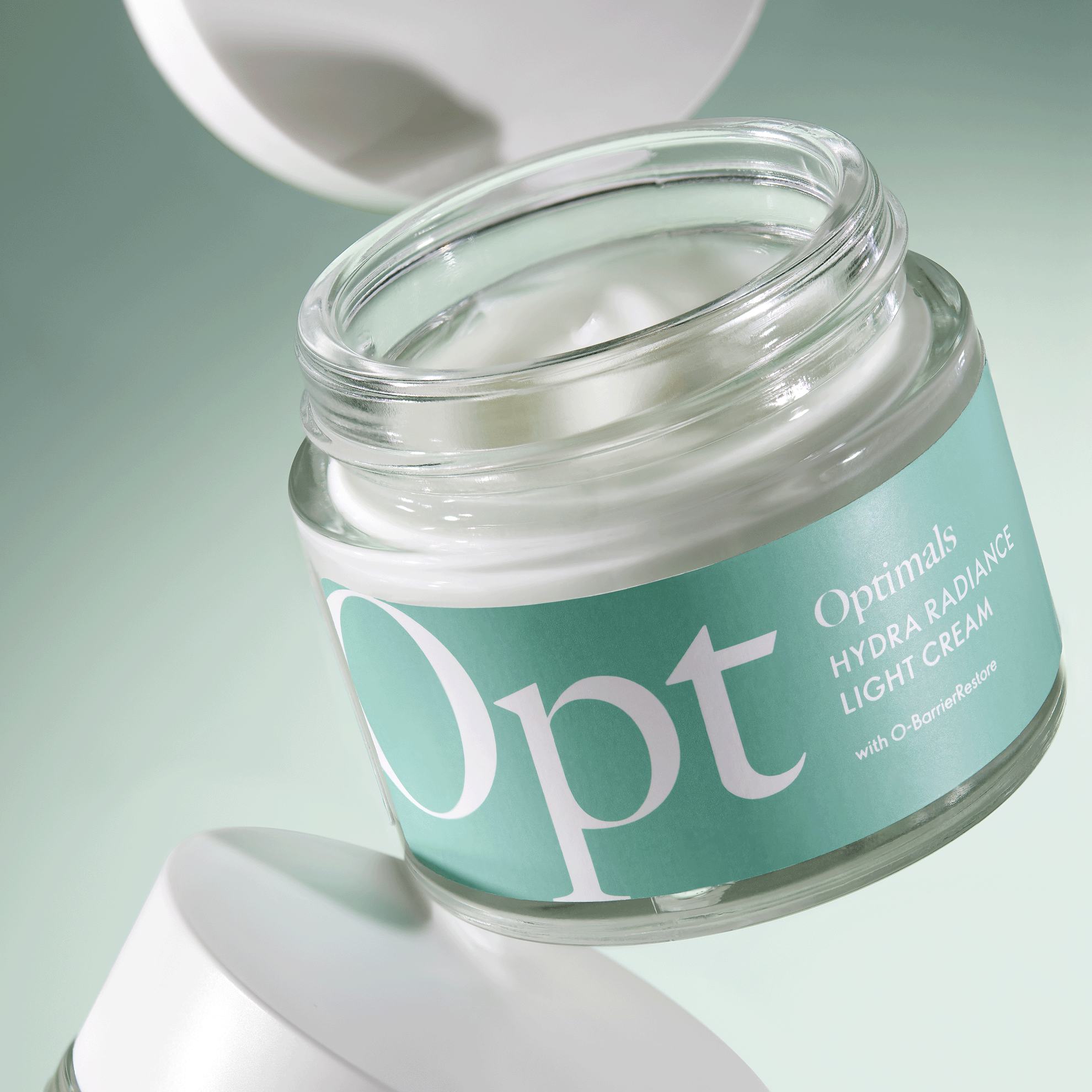 https://media-cdn.oriflame.com/productImage?externalMediaId=product-management-media%2fProducts%2f45284%2f45284_6.png&MediaId=19904616&Version=2