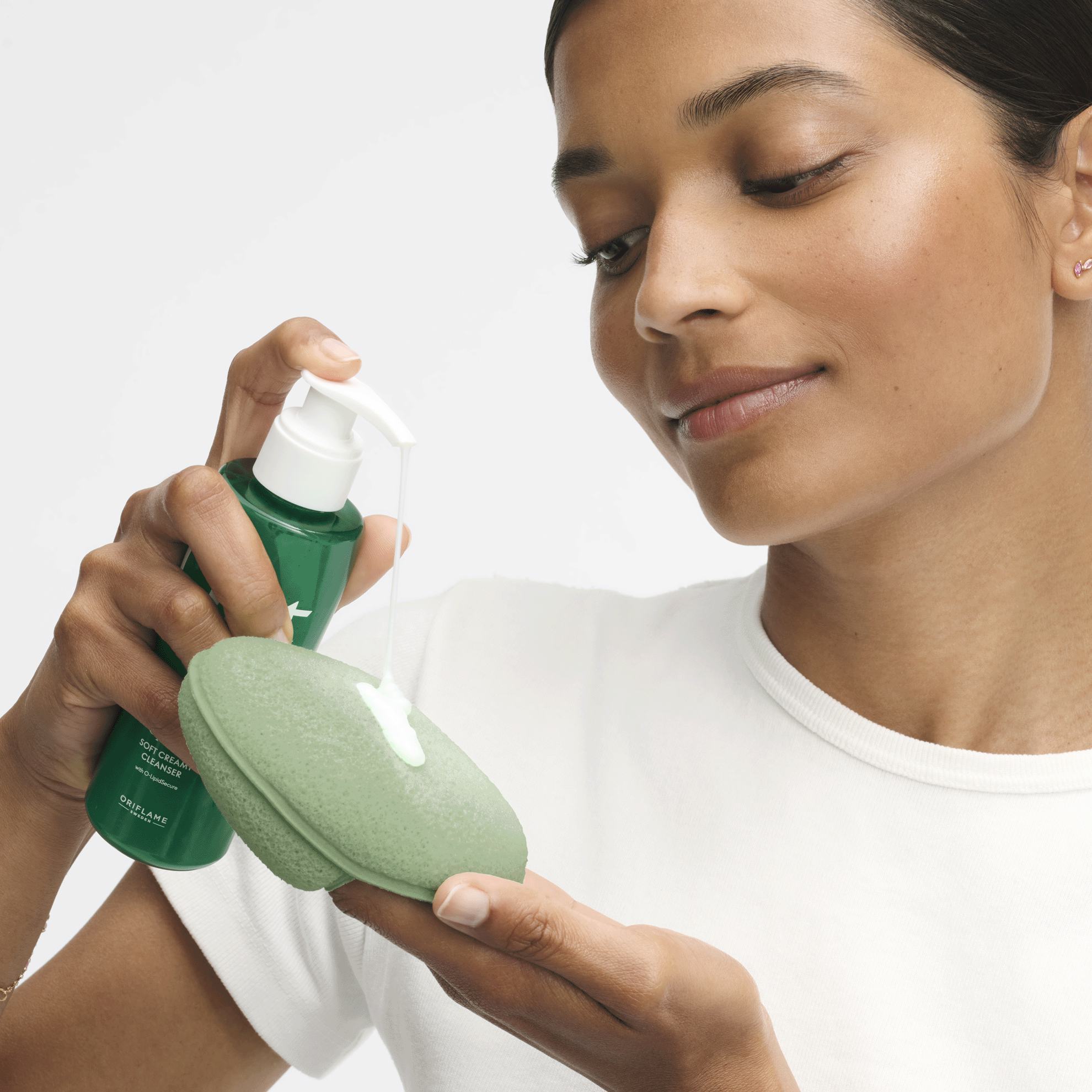 https://media-cdn.oriflame.com/productImage?externalMediaId=product-management-media%2fProducts%2f47673%2f47673_5.png&MediaId=19913131&Version=1