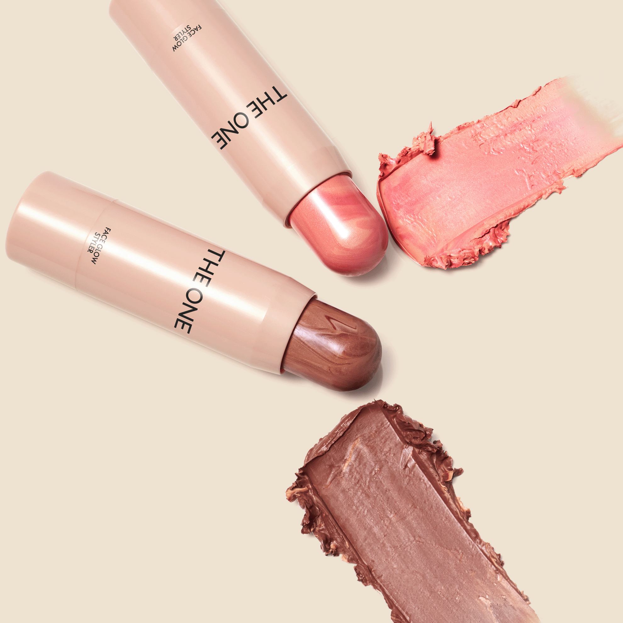 bir nechta singan lab bo'yoqlari bilan bir guruh lab bo'yog'i