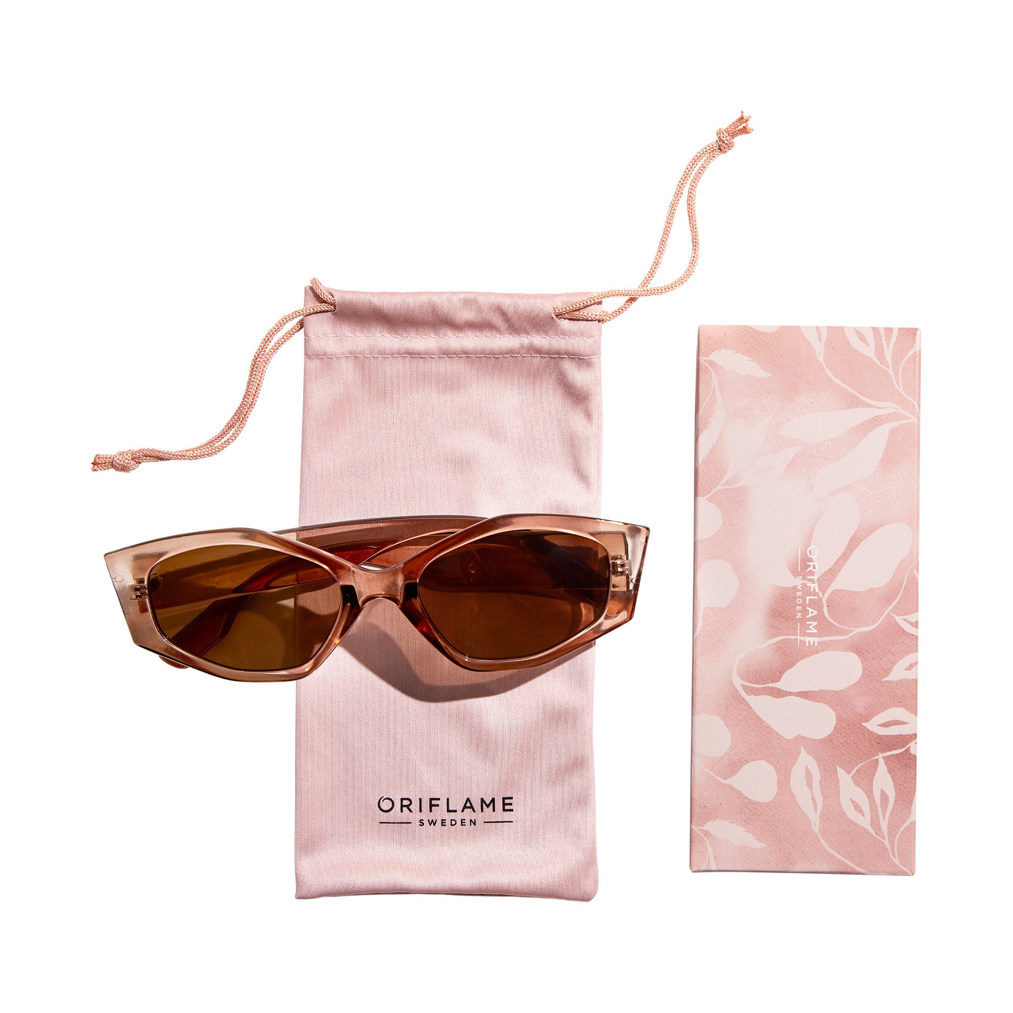 https://media-cdn.oriflame.com/productImage?externalMediaId=product-management-media%2fProducts%2f46476%2f46476_3.png&MediaId=2024-03-11T11-42-16-204Z_MediaMigration&Version=1675761300