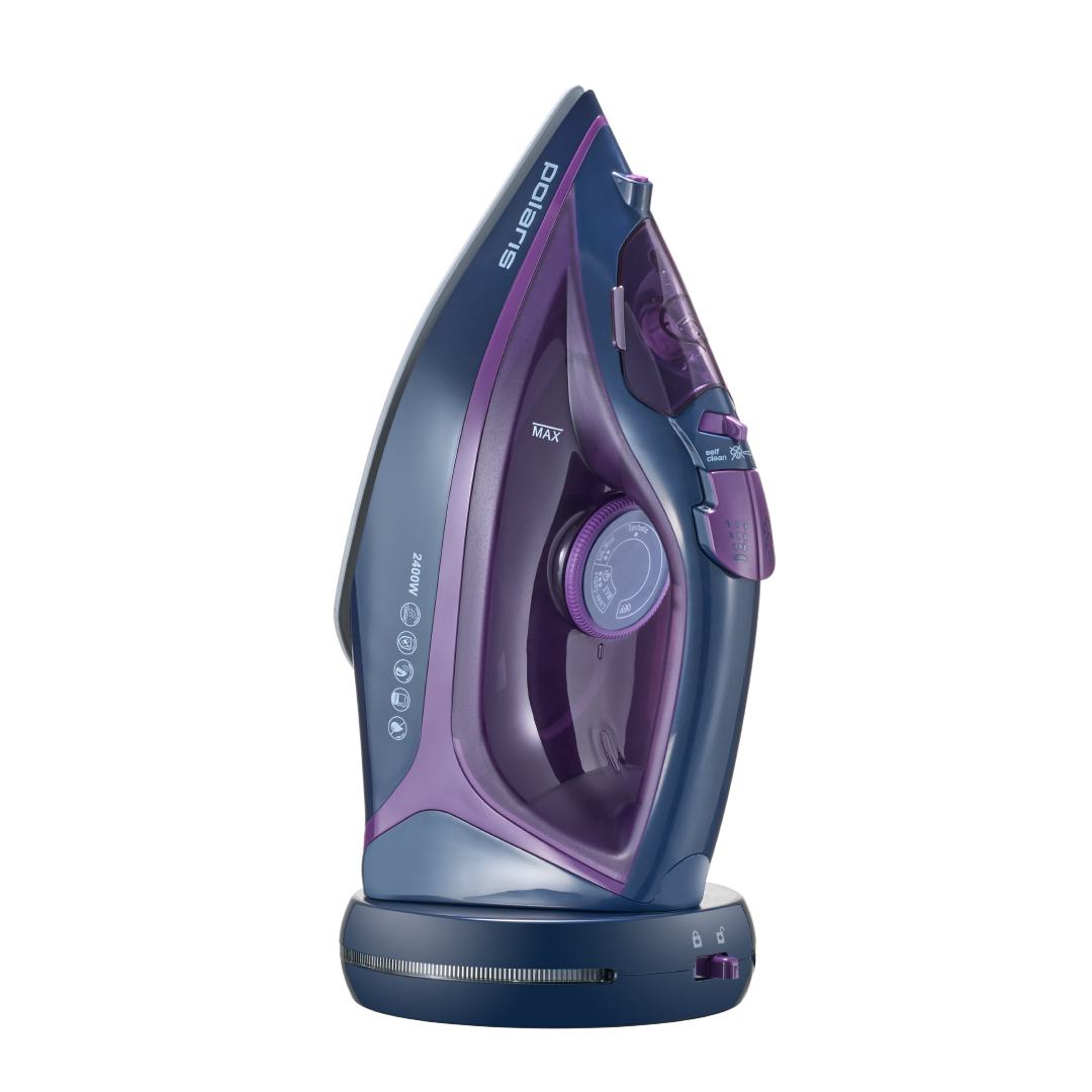 un fier violet și albastru