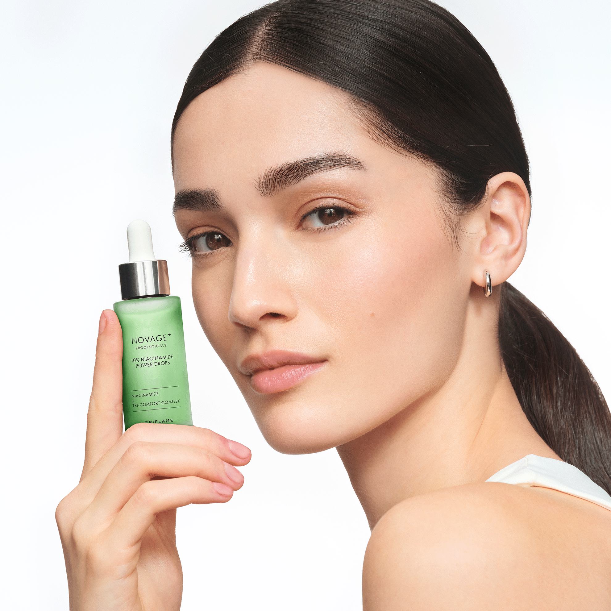 https://media-cdn.oriflame.com/productImage?externalMediaId=product-management-media%2fProducts%2f46319%2f46319_6.png&MediaId=20413770&Version=1