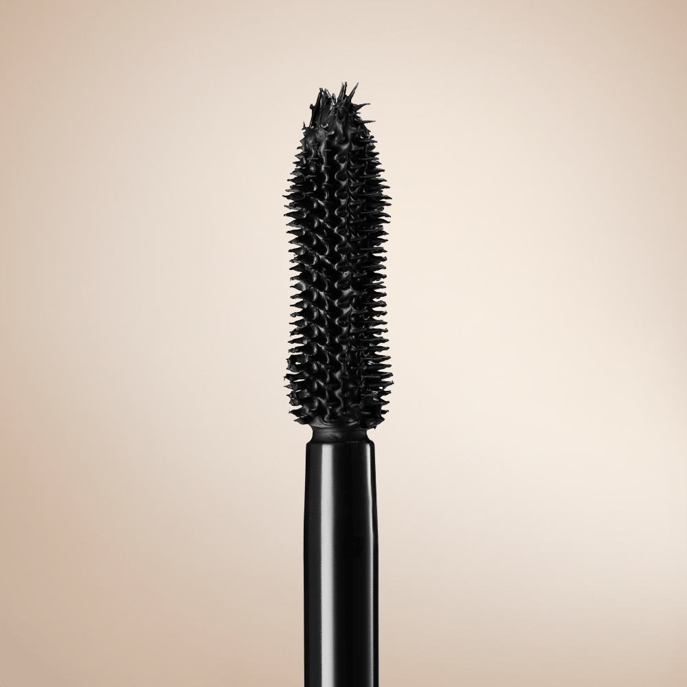 fekete ecset hegyes végű