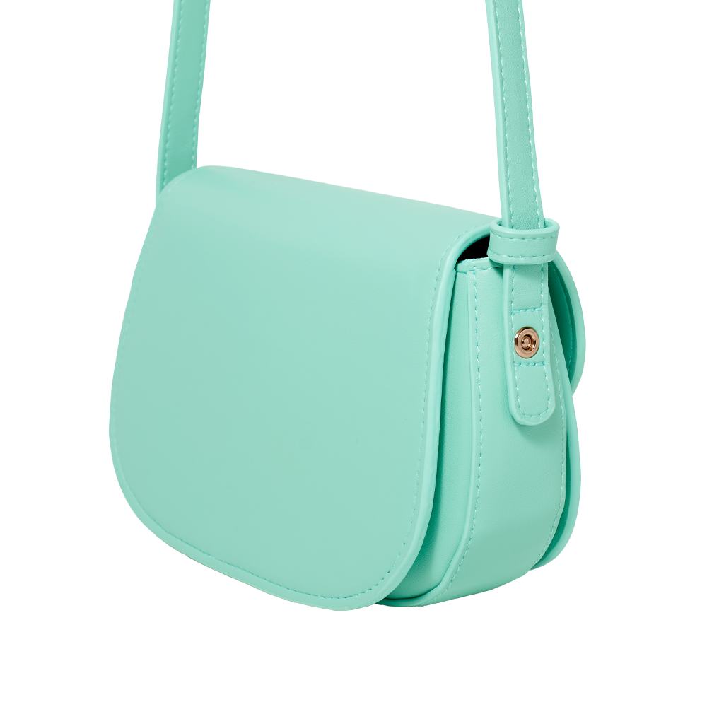 zväčšený detail tašky