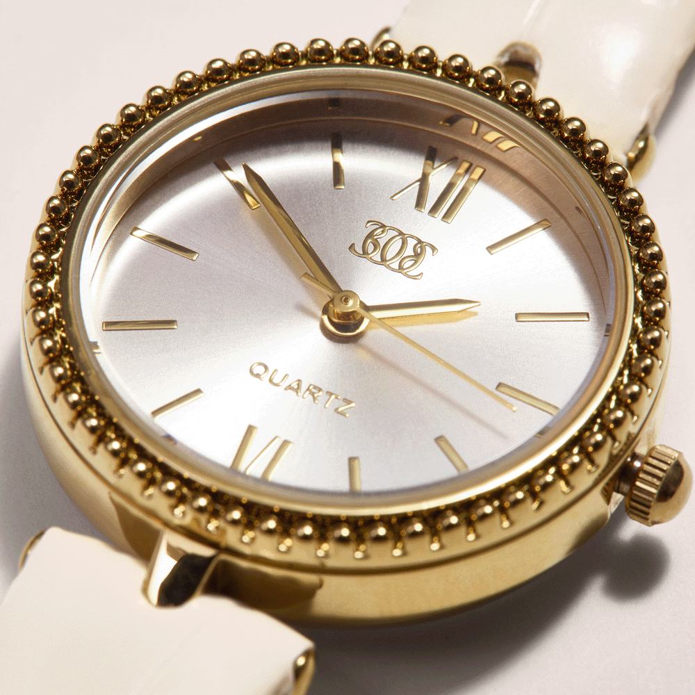 крупный план часов