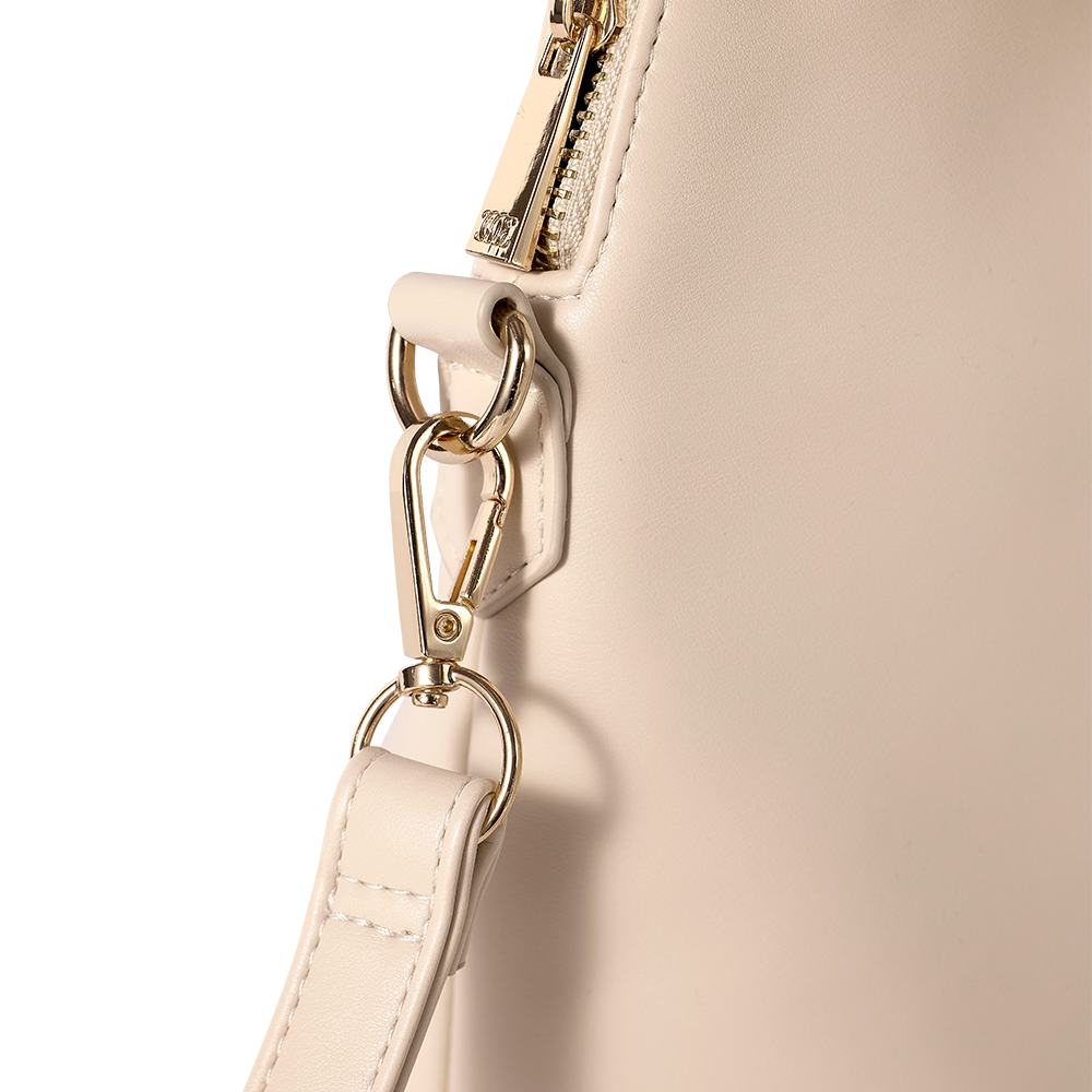 bir çantanın yaxın görünüşü