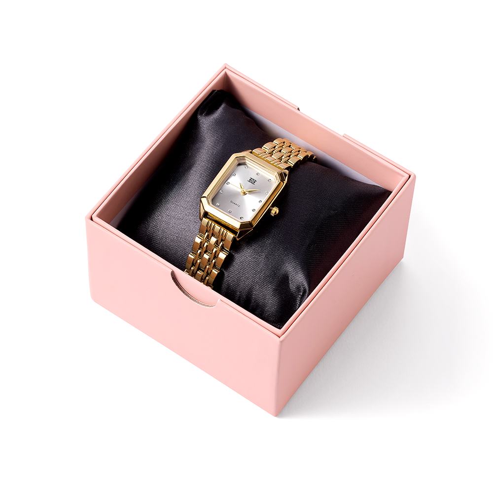 Eine Uhr in einer Schachtel