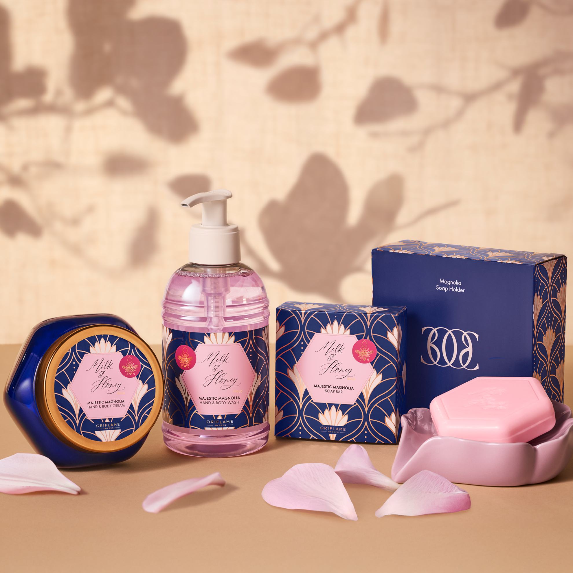 un grupo de botellas y jabones