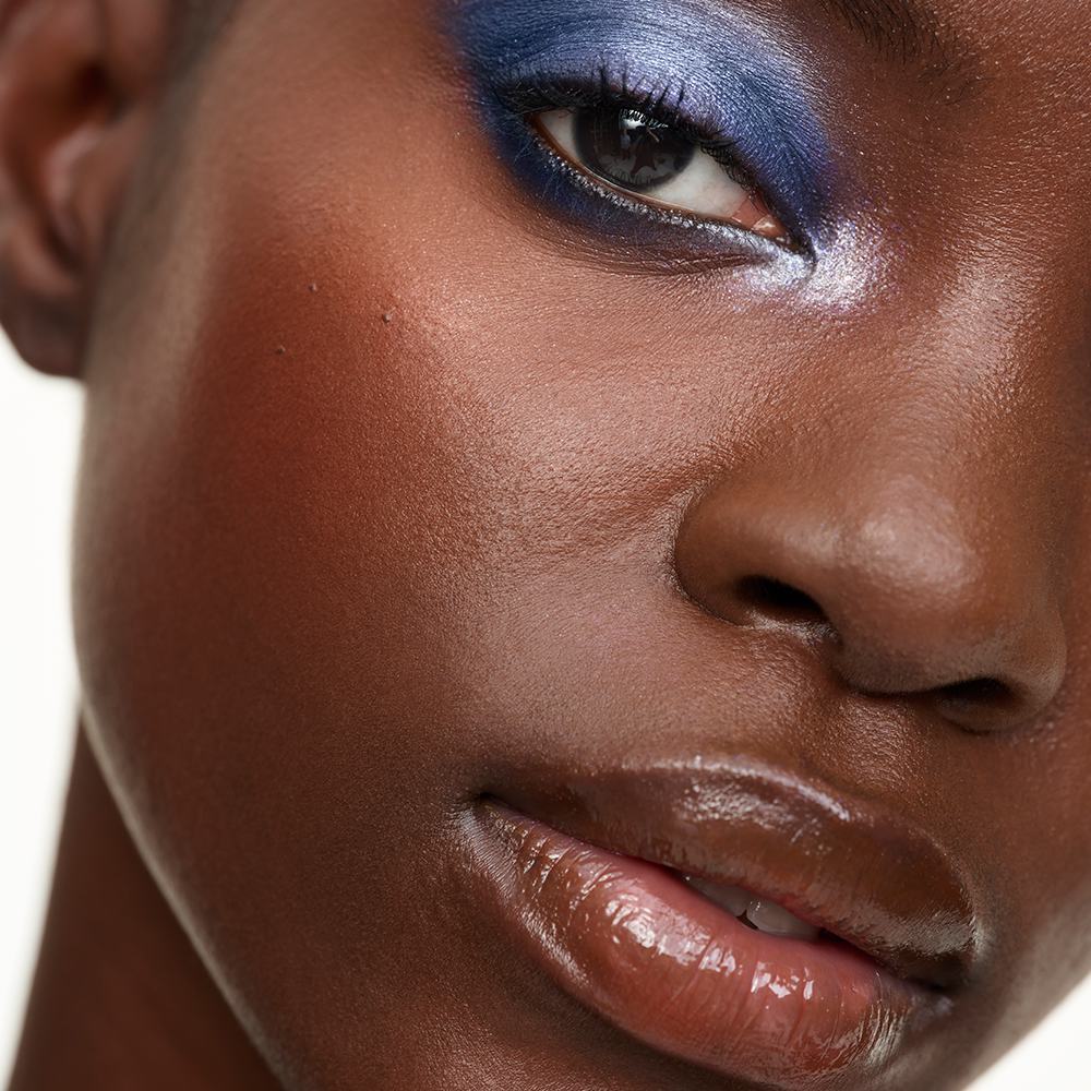 κοντινό πλάνο του προσώπου μιας γυναίκας