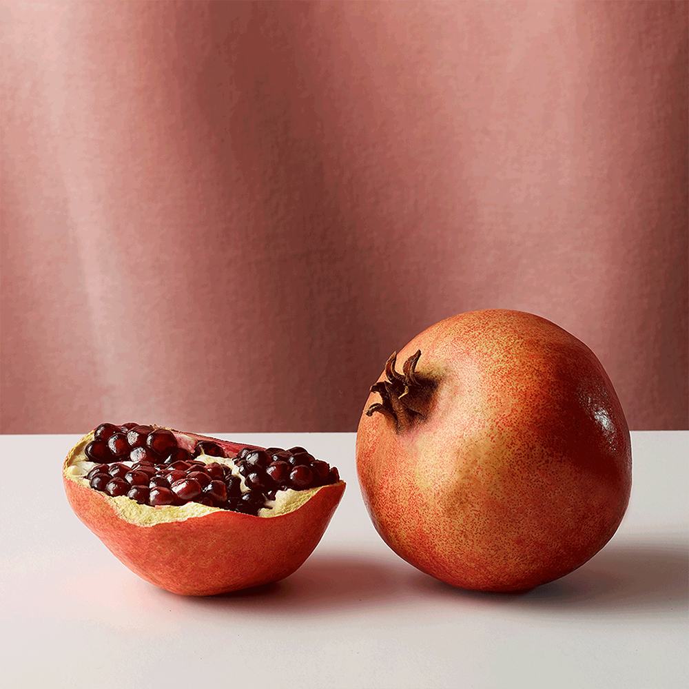 egy gránátalma és egy fél gránátalma