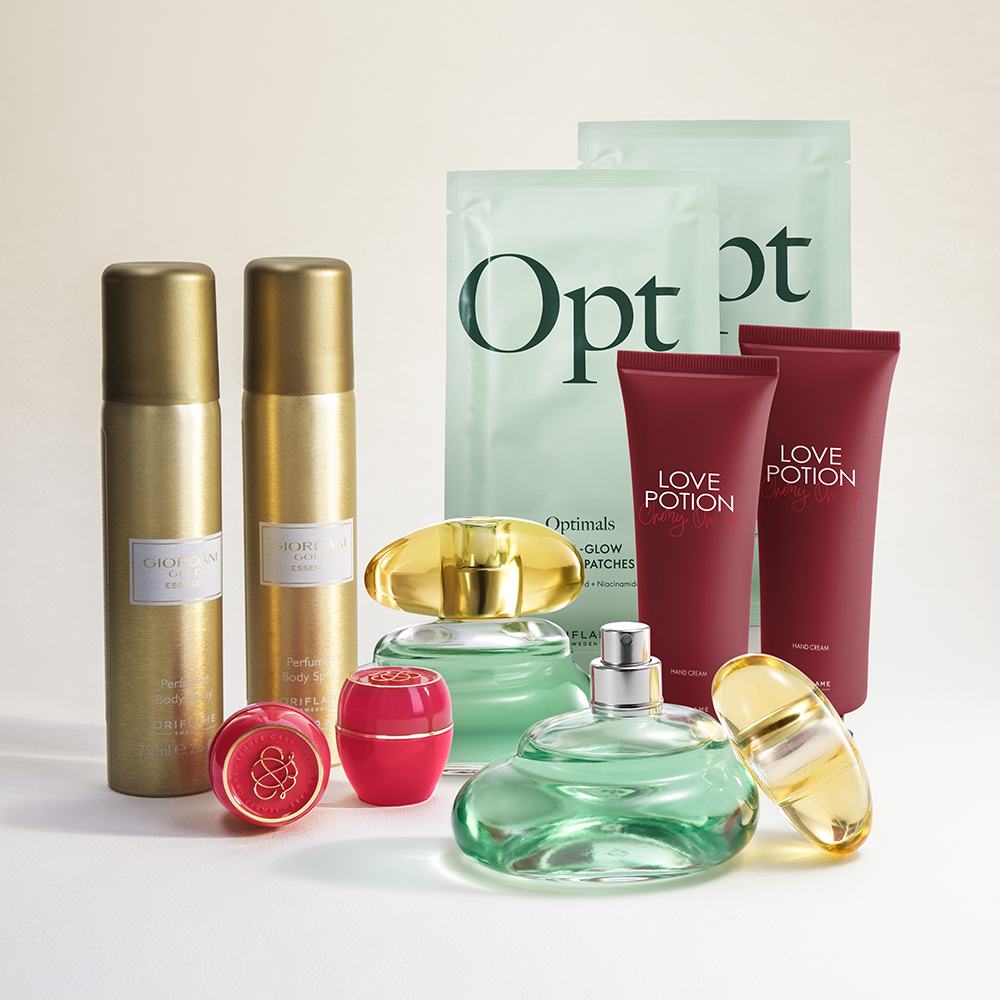 zestaw buteleczek perfum i innych produktów