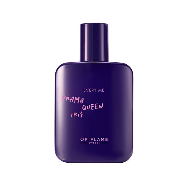 un frasco de perfume morado