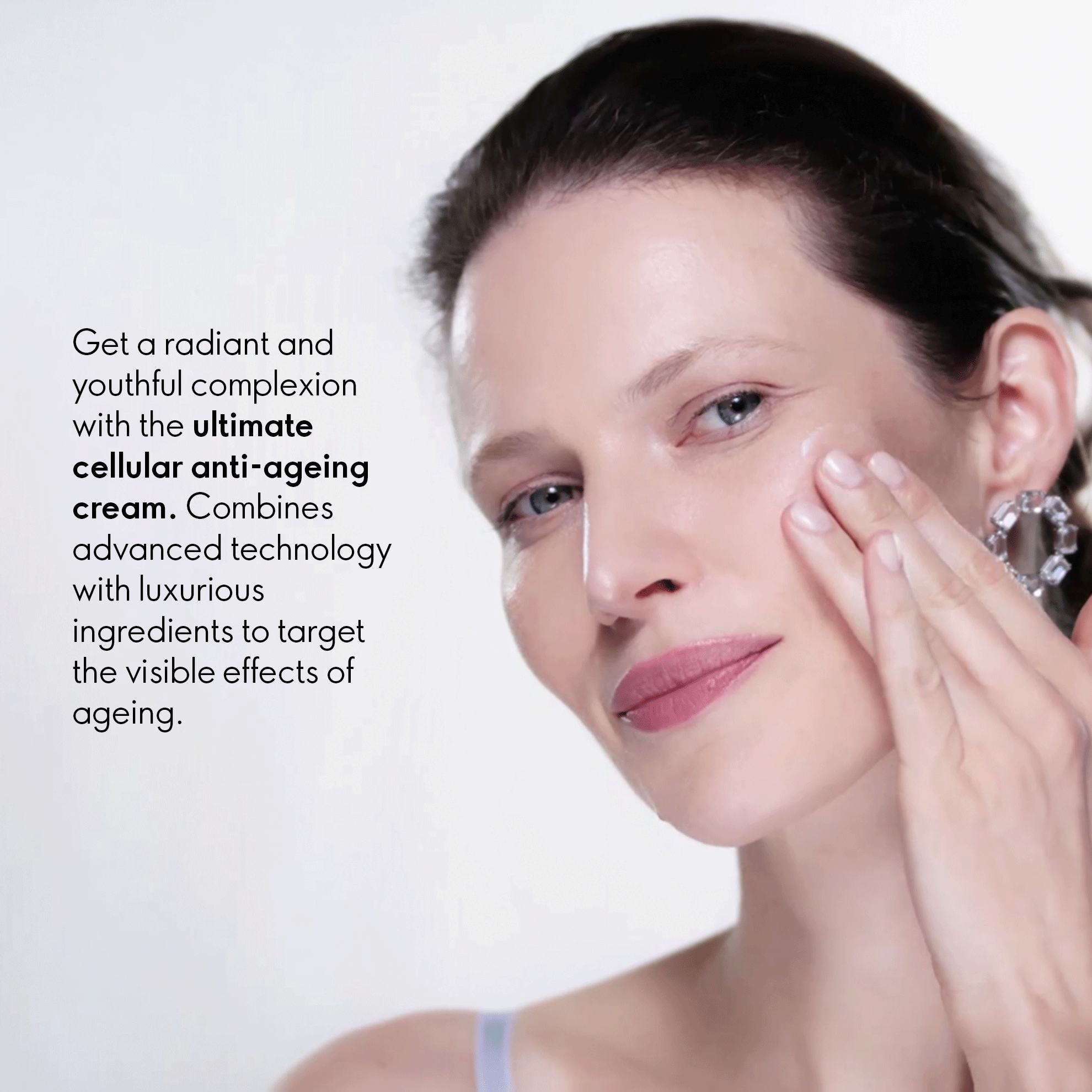 https://media-cdn.oriflame.com/productImage?externalMediaId=product-management-media%2fProducts%2f13659%2fIN%2f13659_5.png&id=20834798&version=2