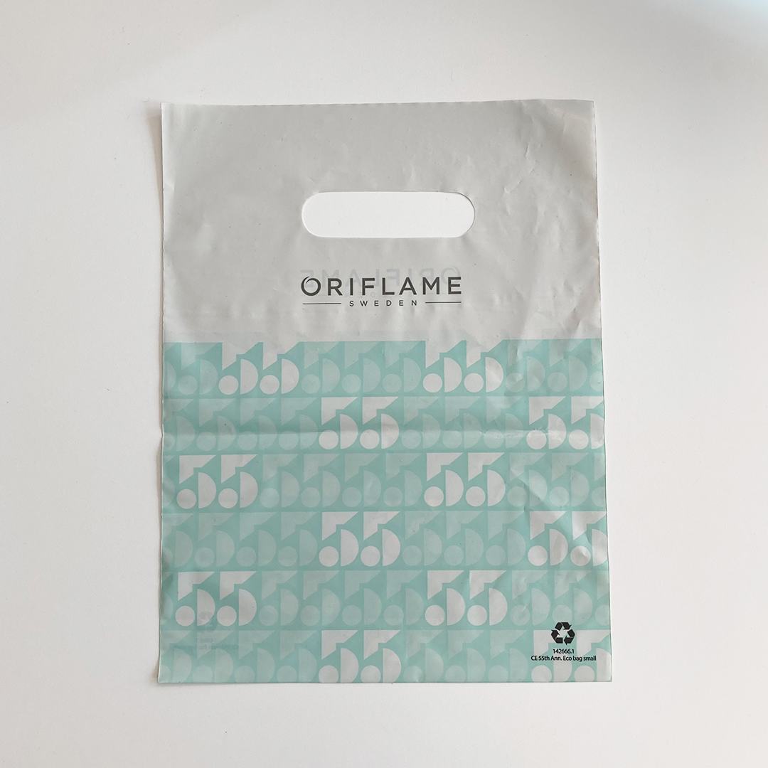 https://media-cdn.oriflame.com/productImage?externalMediaId=product-management-media%2fProducts%2f143315%2fSE%2f143315_1.png&id=2024-03-11T09-39-52-805Z_MediaMigration&version=1651835702