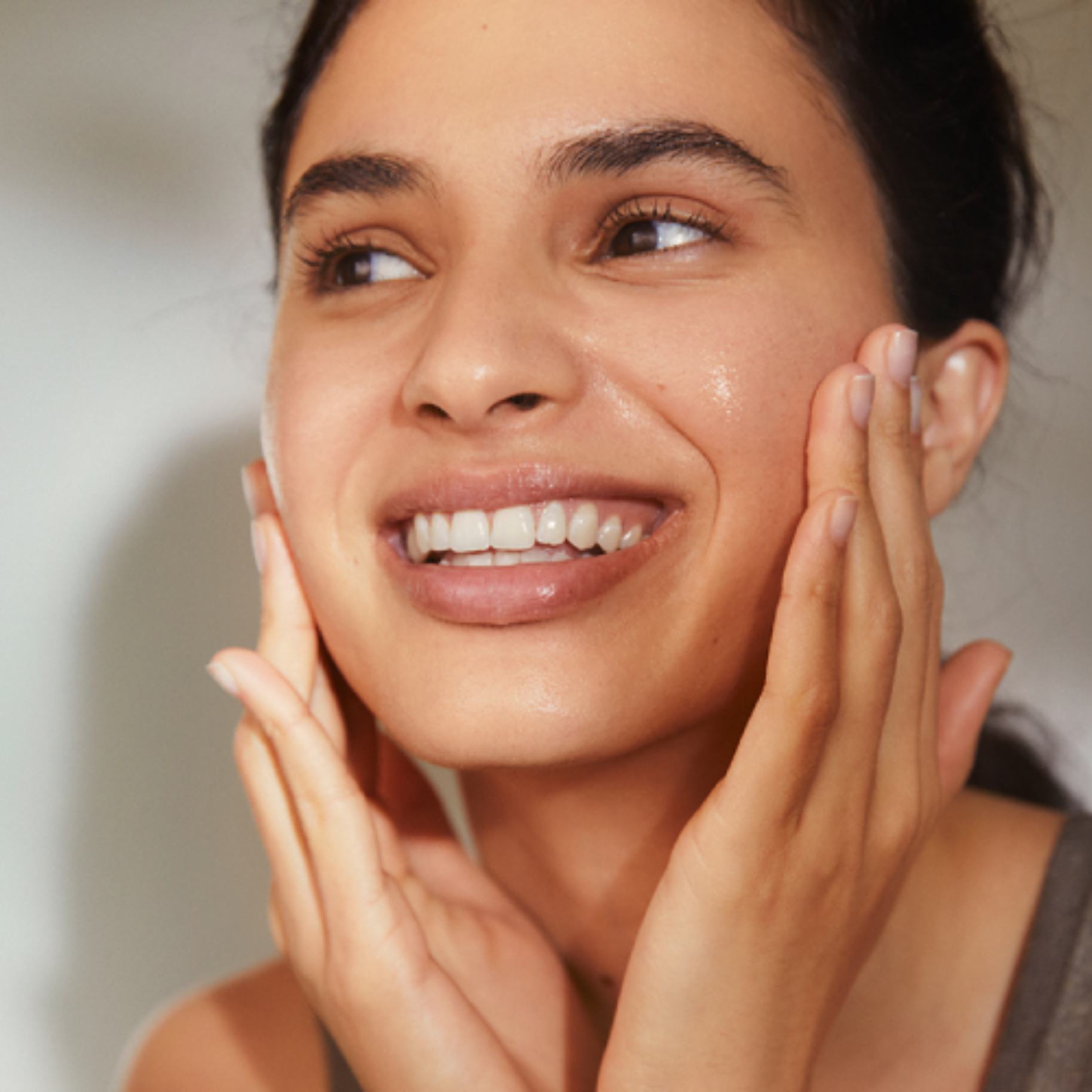 https://media-cdn.oriflame.com/productImage?externalMediaId=product-management-media%2fProducts%2f151455%2f151455_1.png&id=19631046&version=1
