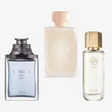 un grup de sticle de parfum