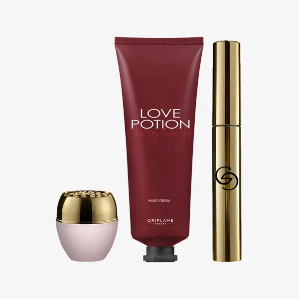 un grup de produse cosmetice pe un fundal alb