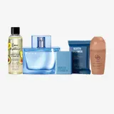 un grupo de frascos de cosméticos