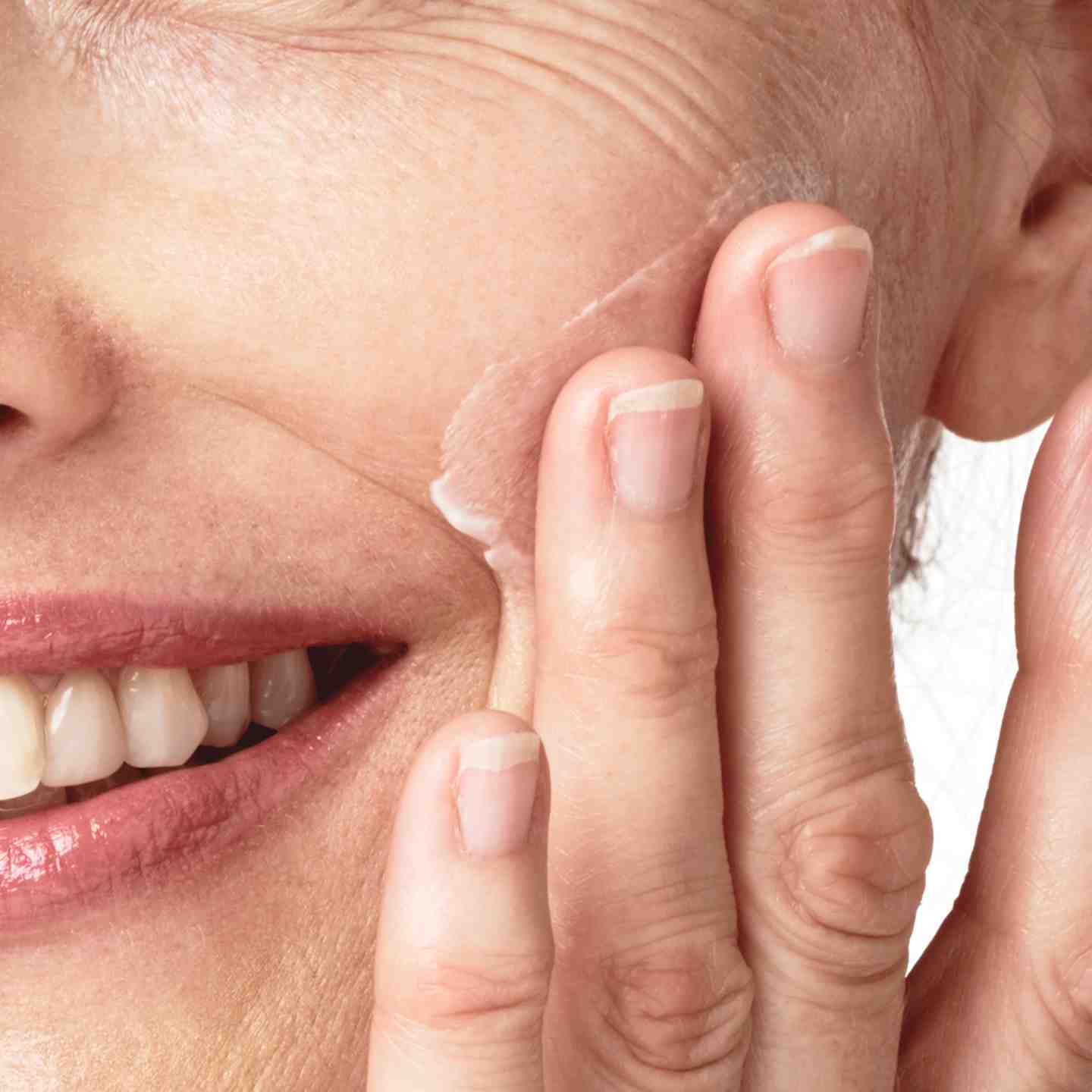 https://media-cdn.oriflame.com/productImage?externalMediaId=product-management-media%2FProducts%2F32630%2F32630_5.png&id=14511325&version=1&ib=%23F5F5F5