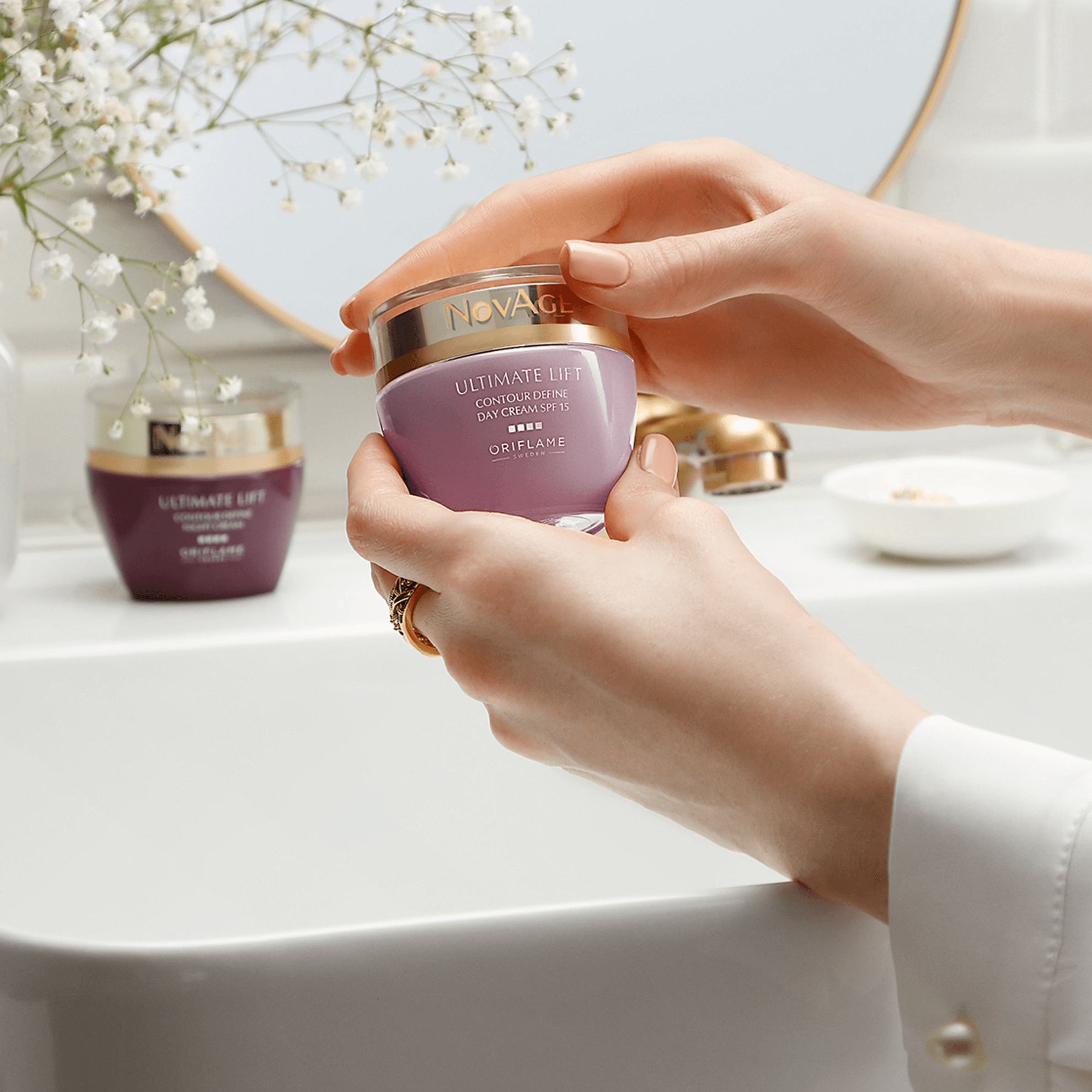https://media-cdn.oriflame.com/productImage?externalMediaId=product-management-media%2fProducts%2f34510%2fUZ%2f34510_3.png&id=2024-03-11T09-56-19-172Z_MediaMigration&version=1622800855