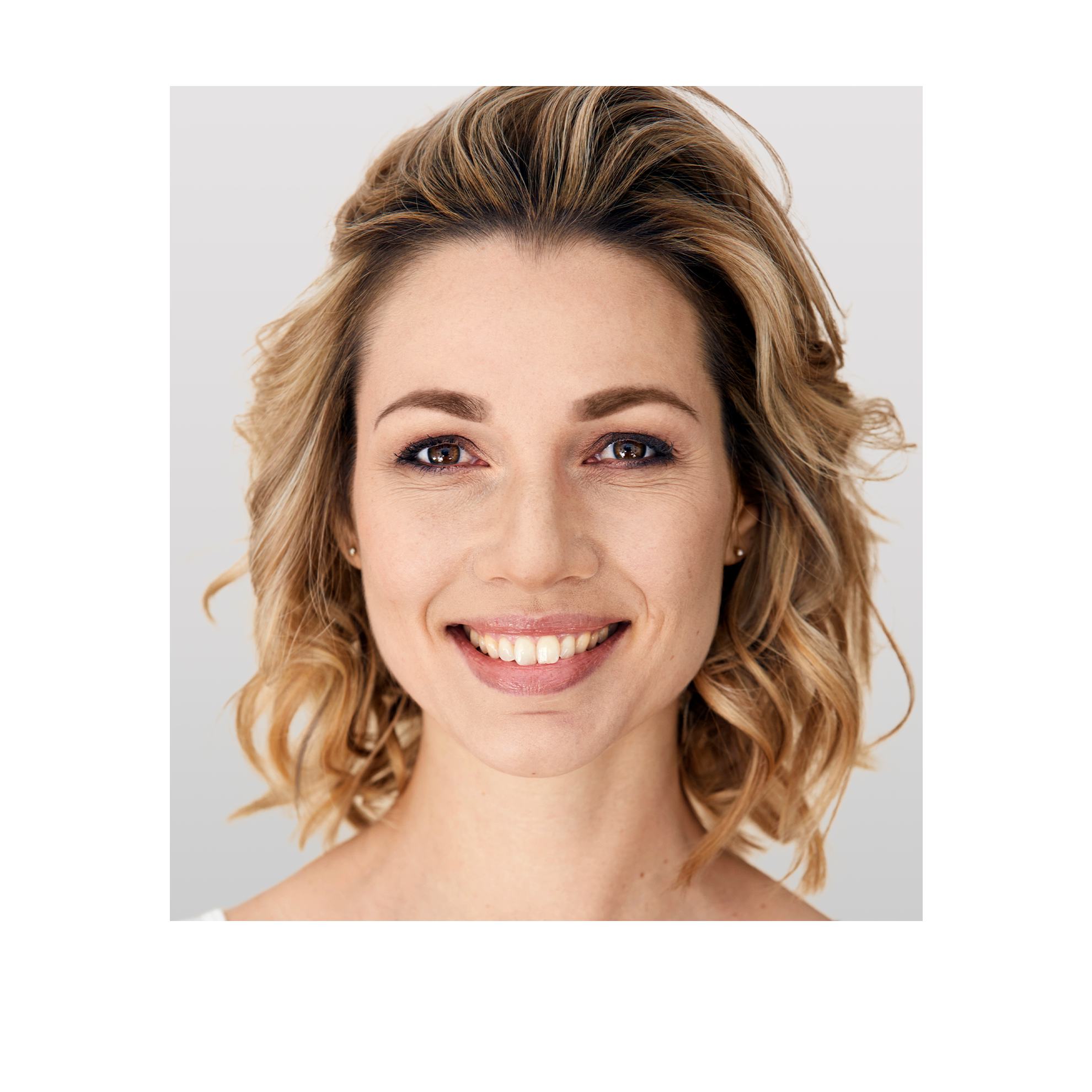 https://media-cdn.oriflame.com/productImage?externalMediaId=product-management-media%2fProducts%2f35783%2fGE%2f35783_3.png&id=14785087&version=2