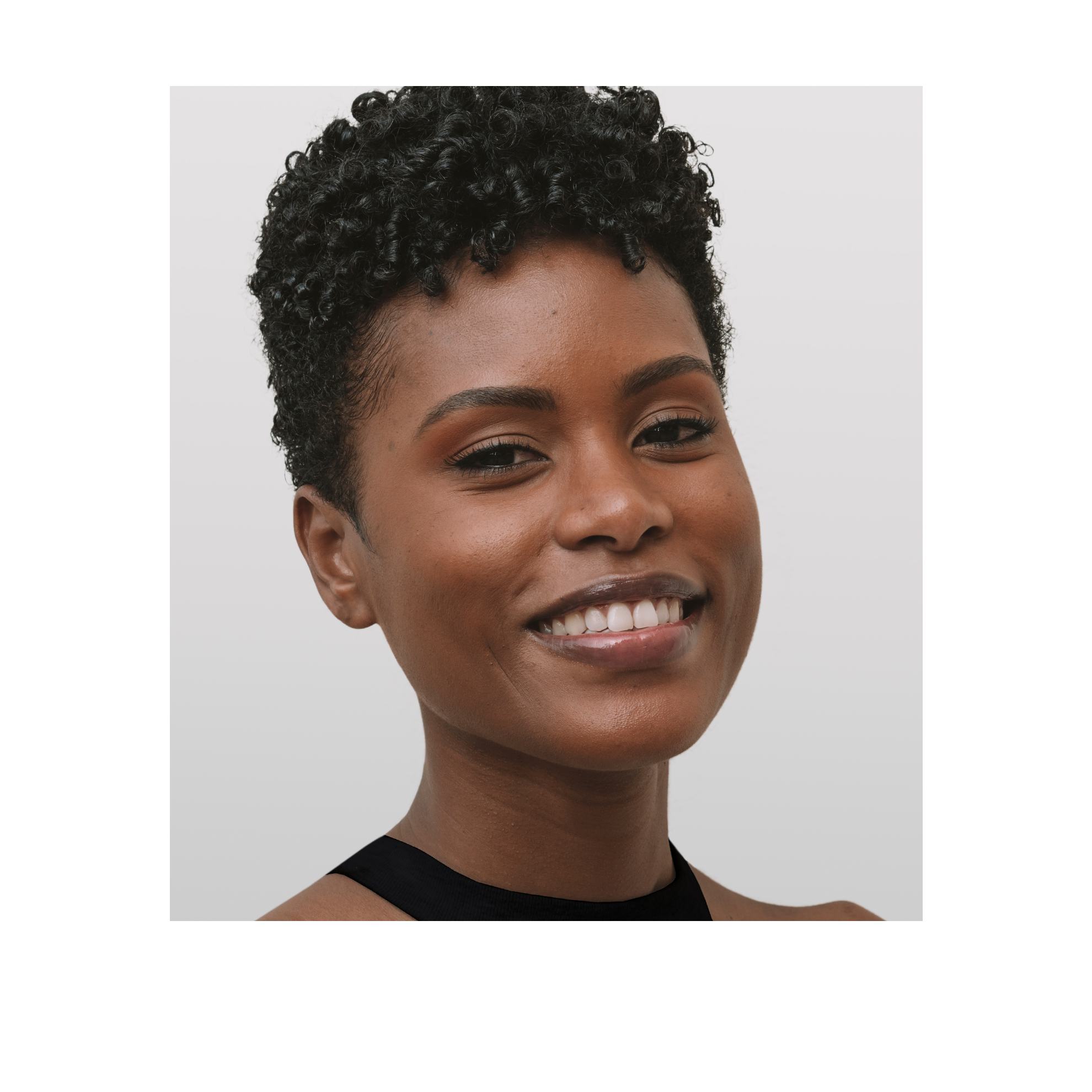 https://media-cdn.oriflame.com/productImage?externalMediaId=product-management-media%2fProducts%2f35792%2fMD%2f35792_3.png&id=2024-03-11T09-59-03-283Z_MediaMigration&version=1612354505