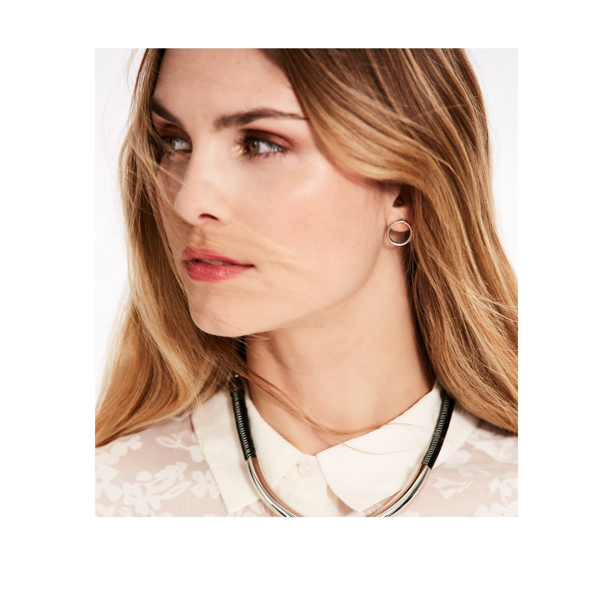 https://media-cdn.oriflame.com/productImage?externalMediaId=product-management-media%2fProducts%2f37332%2f37332_3.png&id=2024-03-11T09-56-40-654Z_MediaMigration&version=1633673713