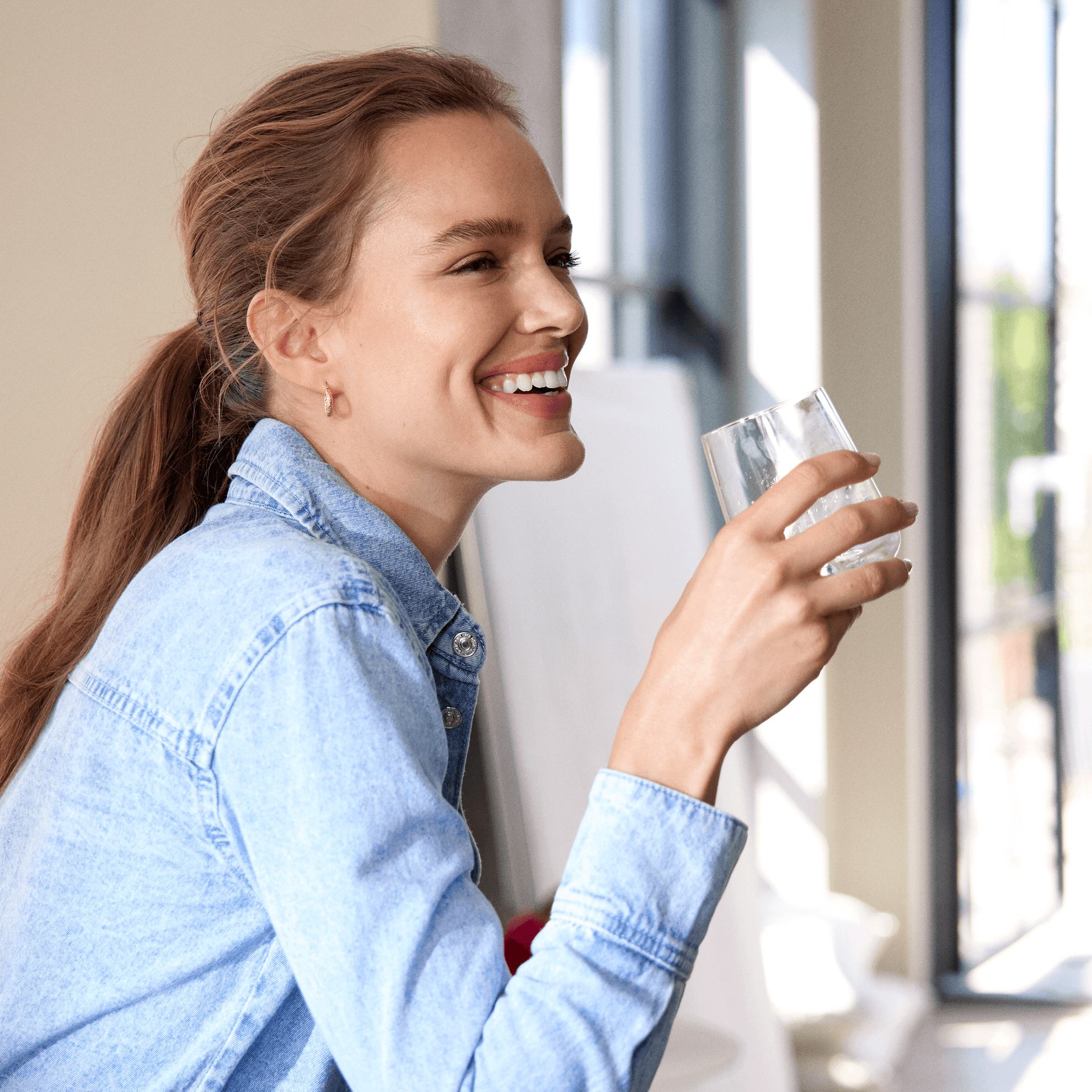 https://media-cdn.oriflame.com/productImage?externalMediaId=product-management-media%2fProducts%2f38556%2fMX%2f38556_5.png&id=16654615&version=4