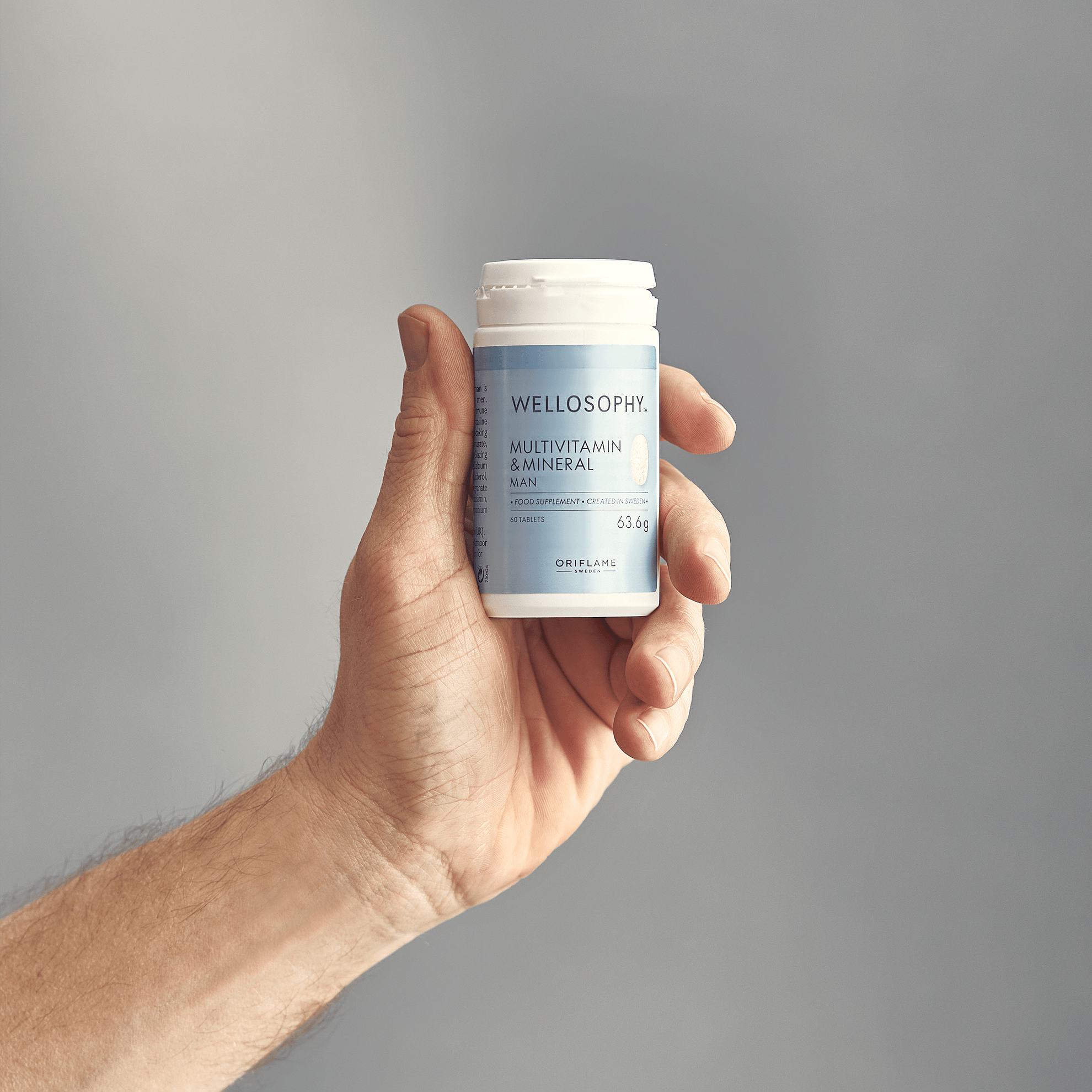 https://media-cdn.oriflame.com/productImage?externalMediaId=product-management-media%2fProducts%2f38558%2fNL%2f38558_4.png&id=17768713&version=2
